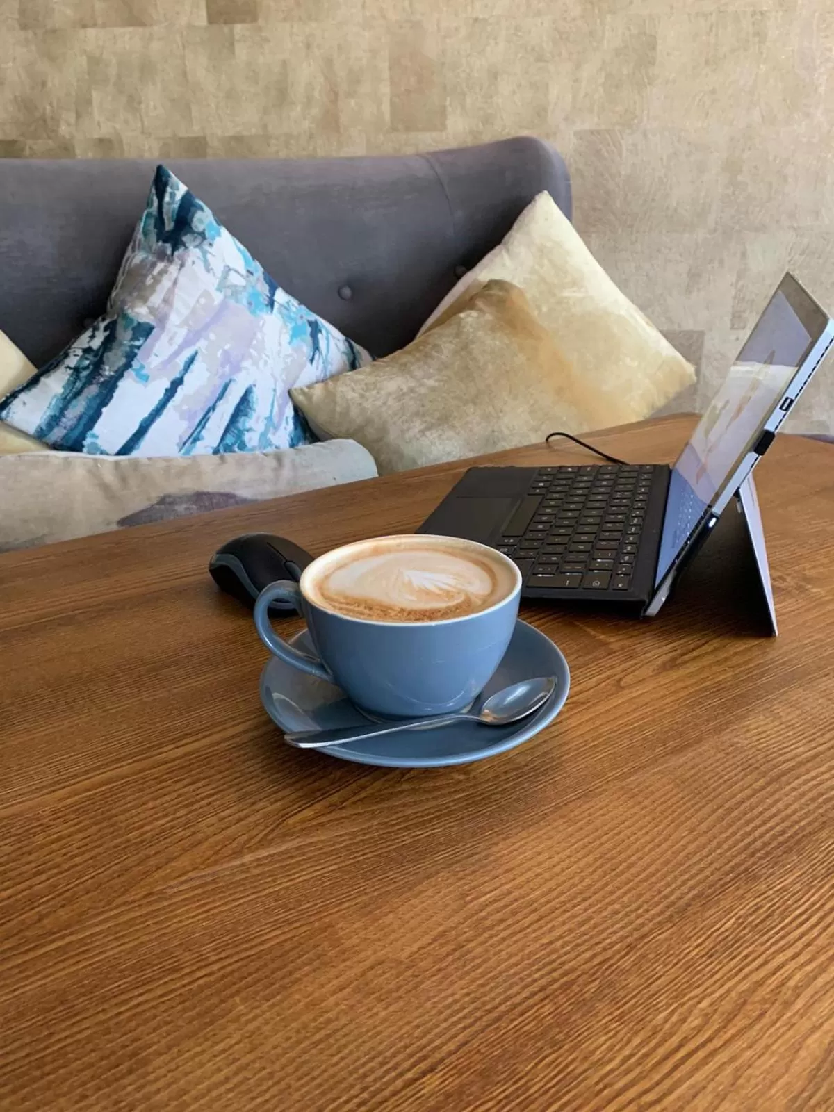 Coffee/tea facilities in The Rose and Crown
