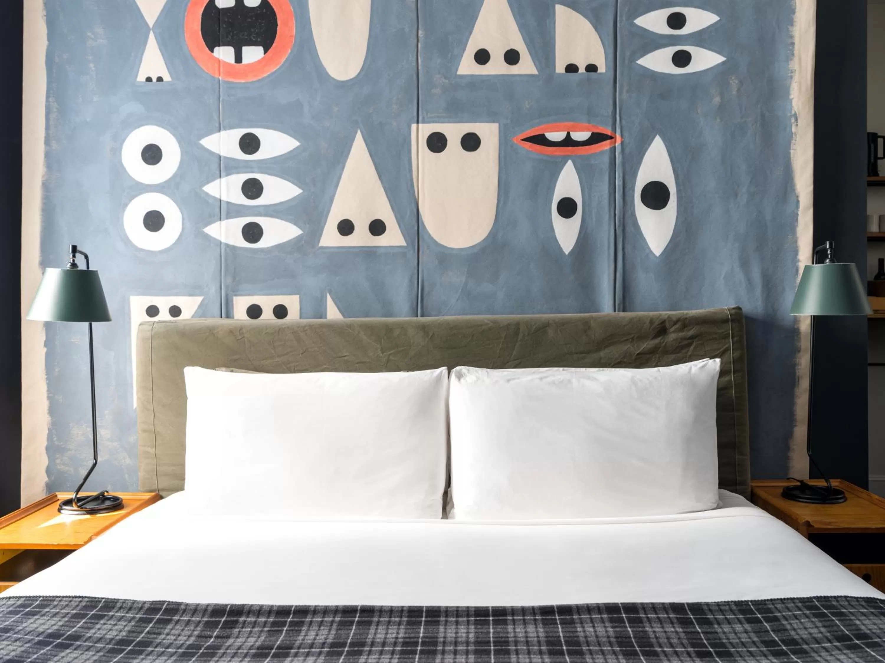 Bedroom, Bed in Ace Hotel New York