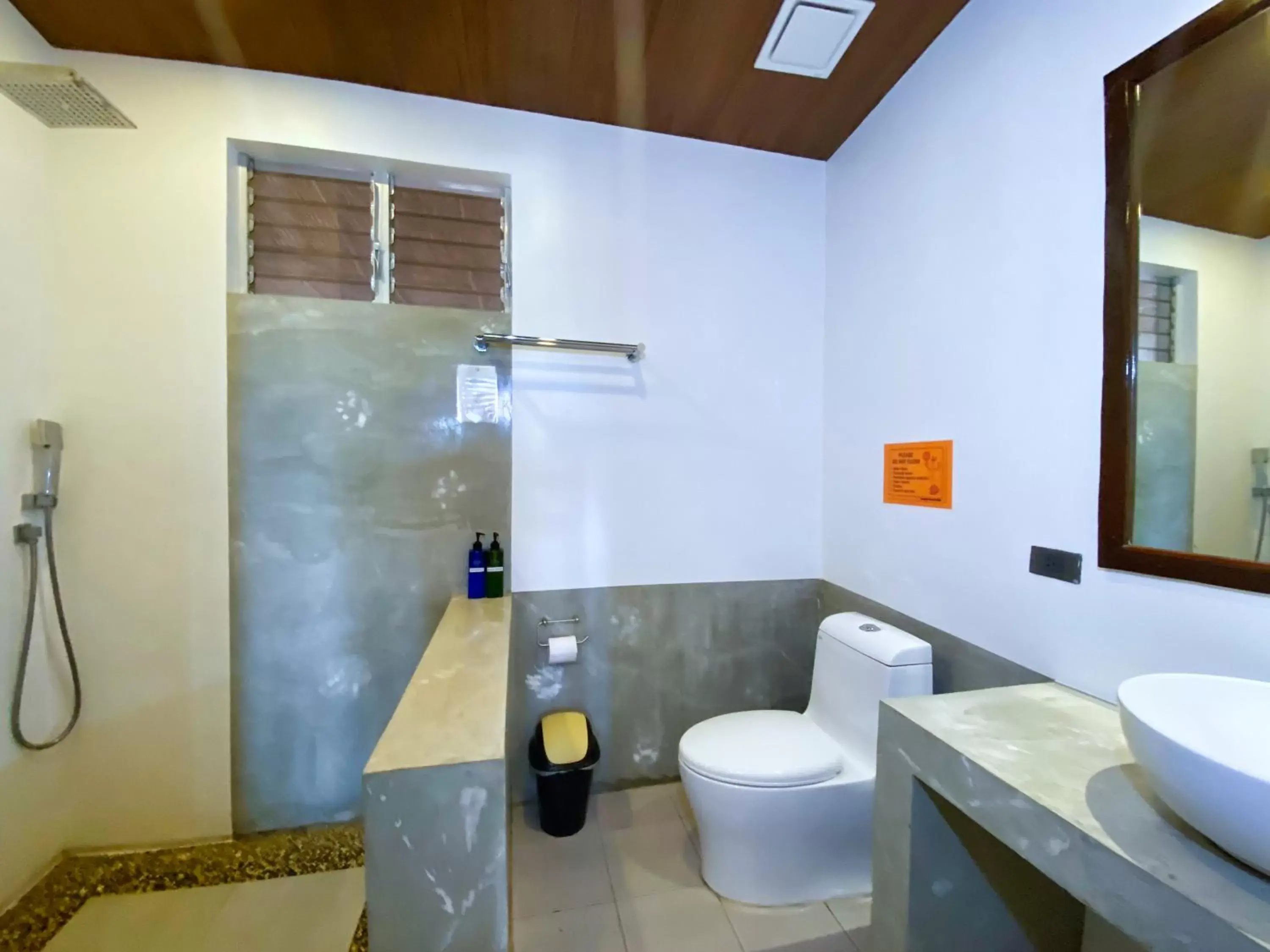 Shower, Bathroom in Amihan Resort