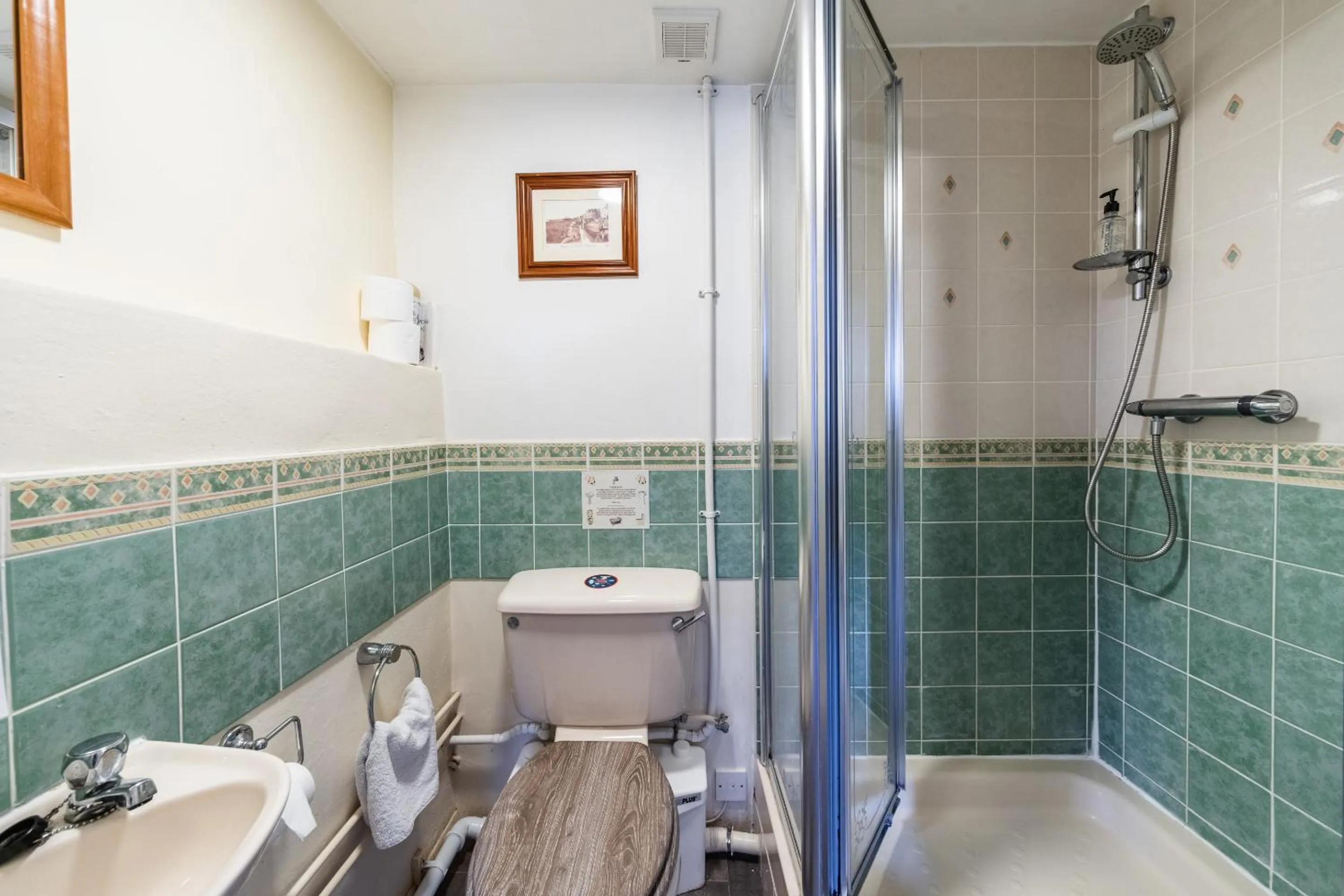 Bathroom in Yallands Farmhouse