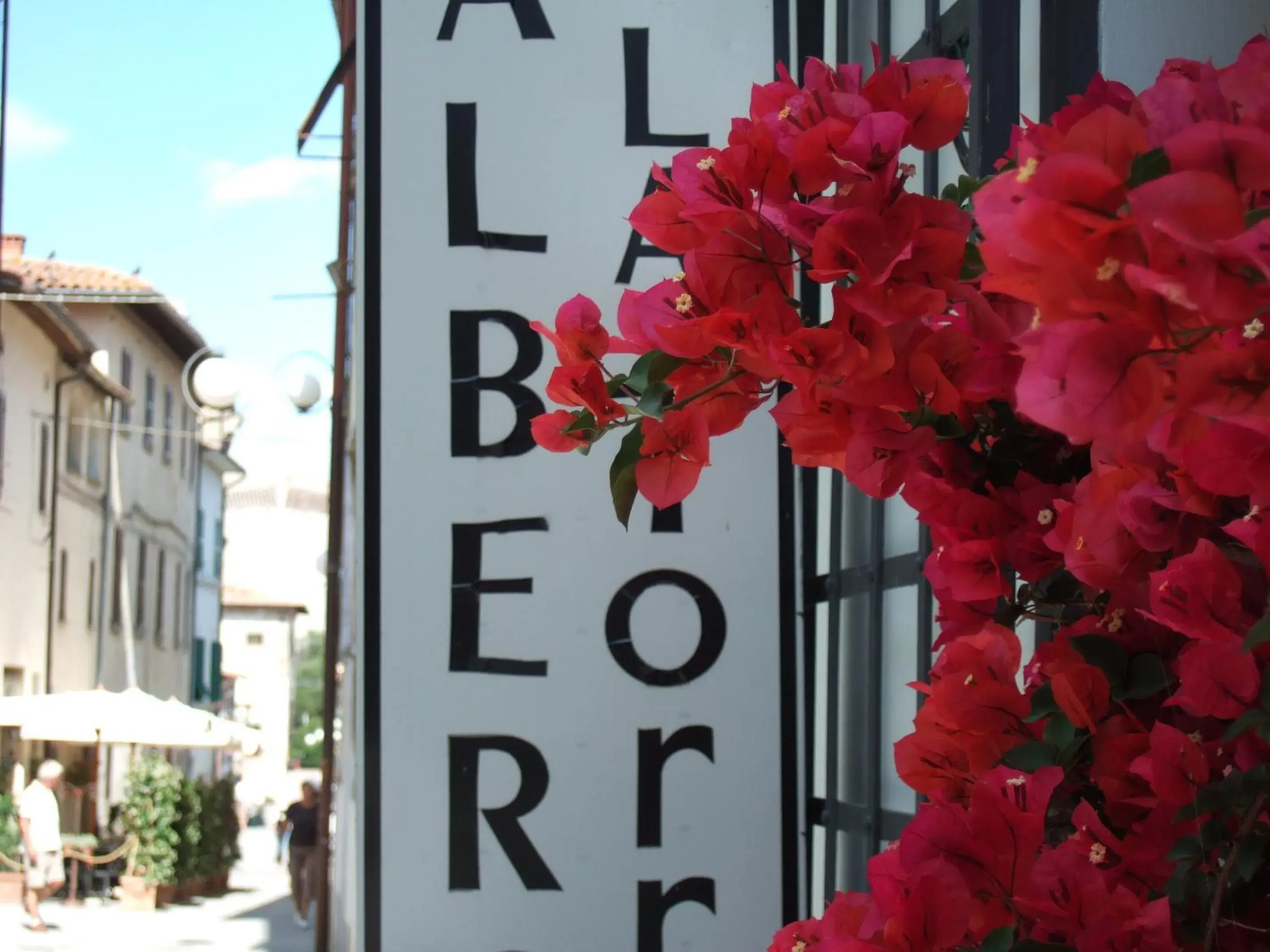 Facade/entrance in Hotel La Torre