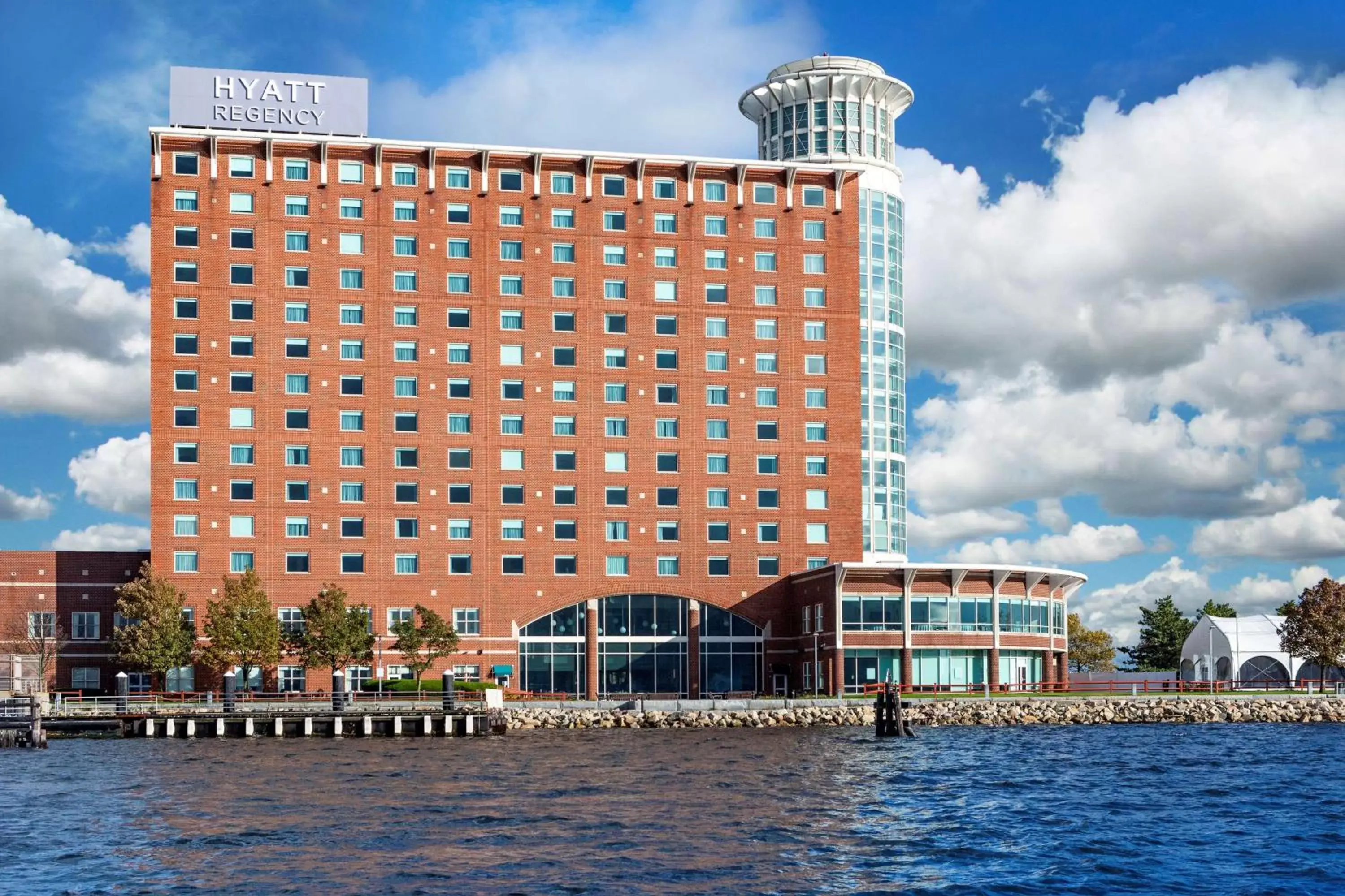 Property Building in Hyatt Regency Boston Harbor