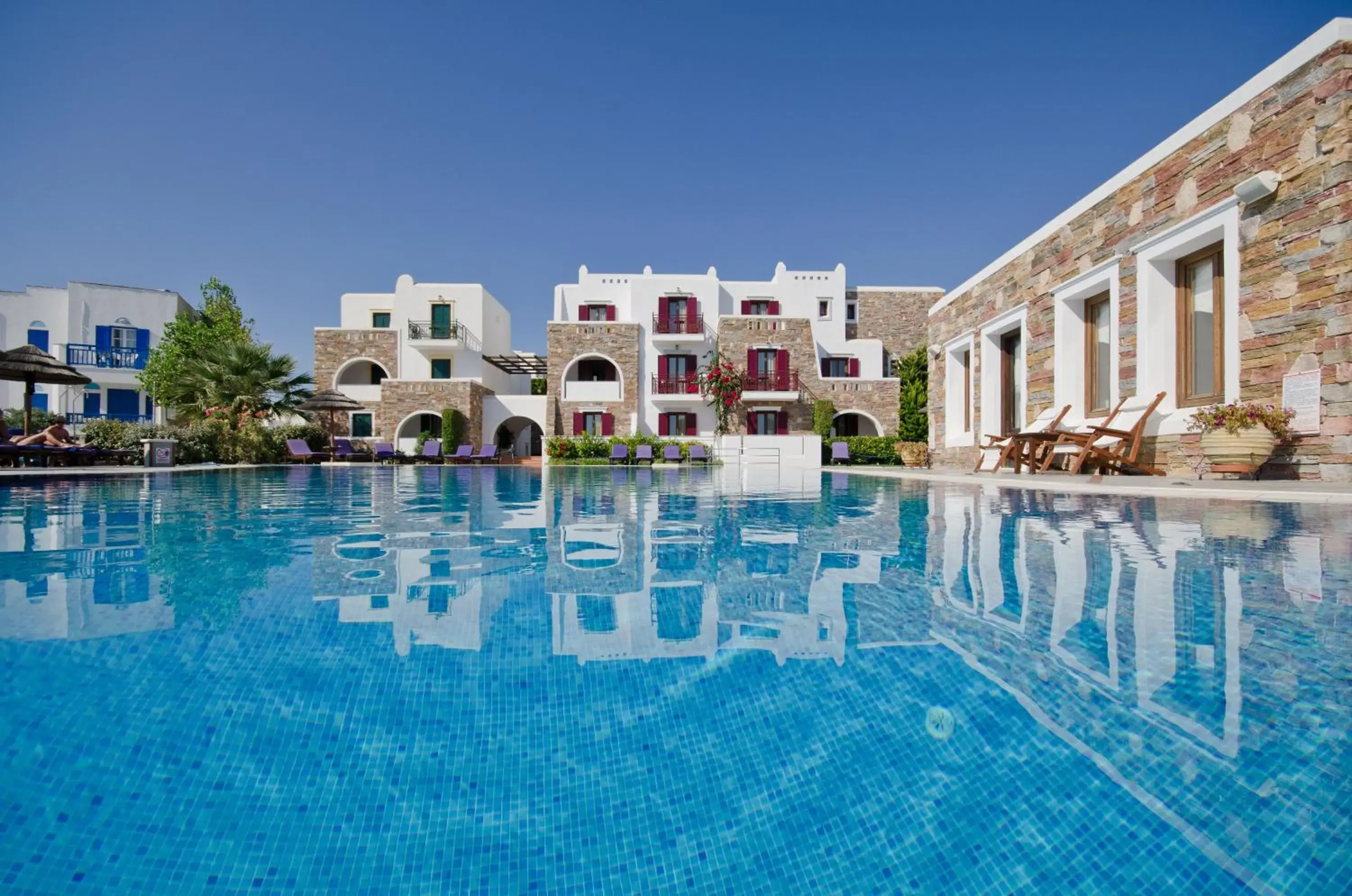 Swimming pool in Naxos Resort Beach Hotel Swimming pool in Naxos Resort Beach Hotel