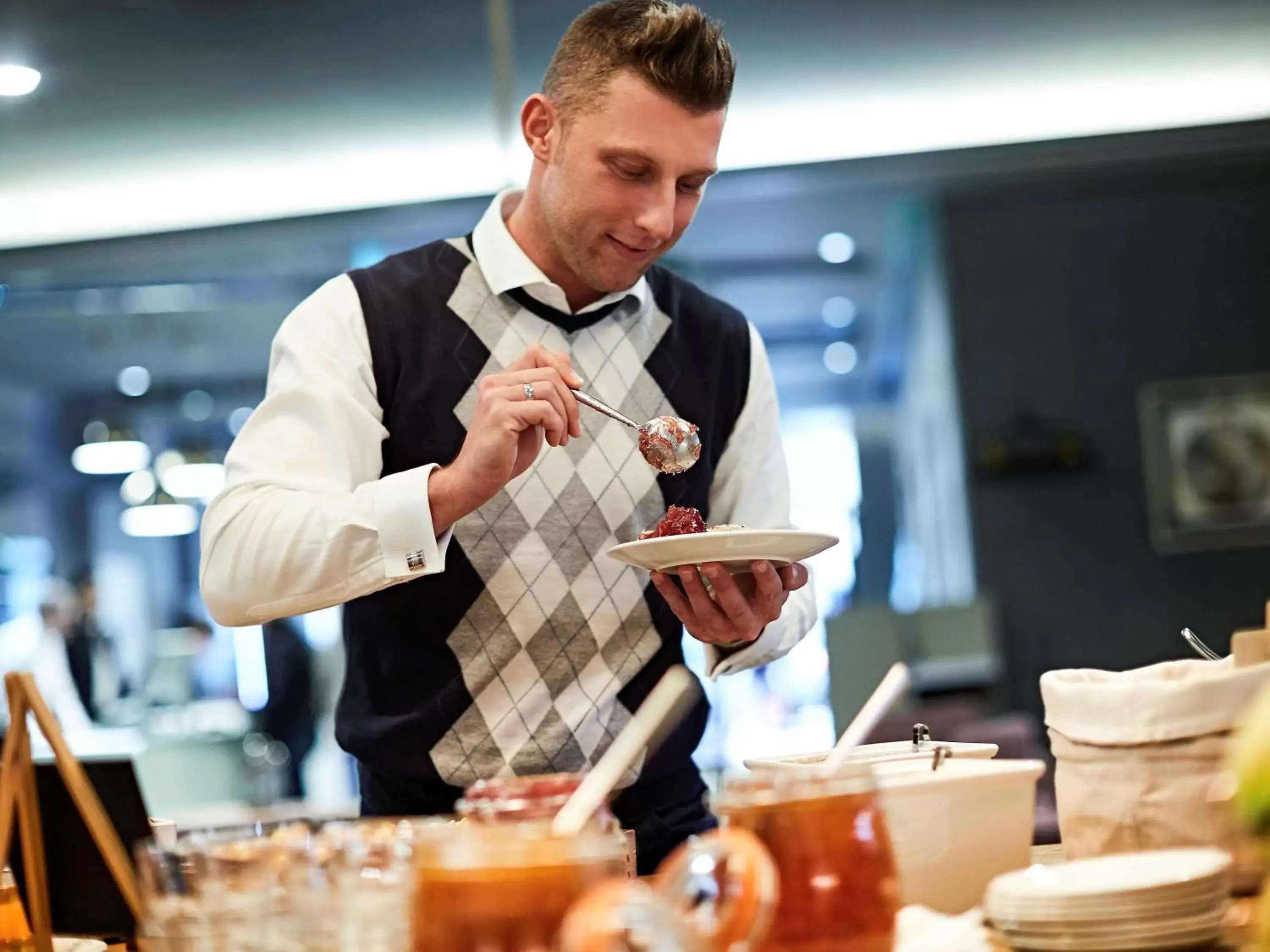 Restaurant/places to eat, Staff in Novotel Liverpool Centre