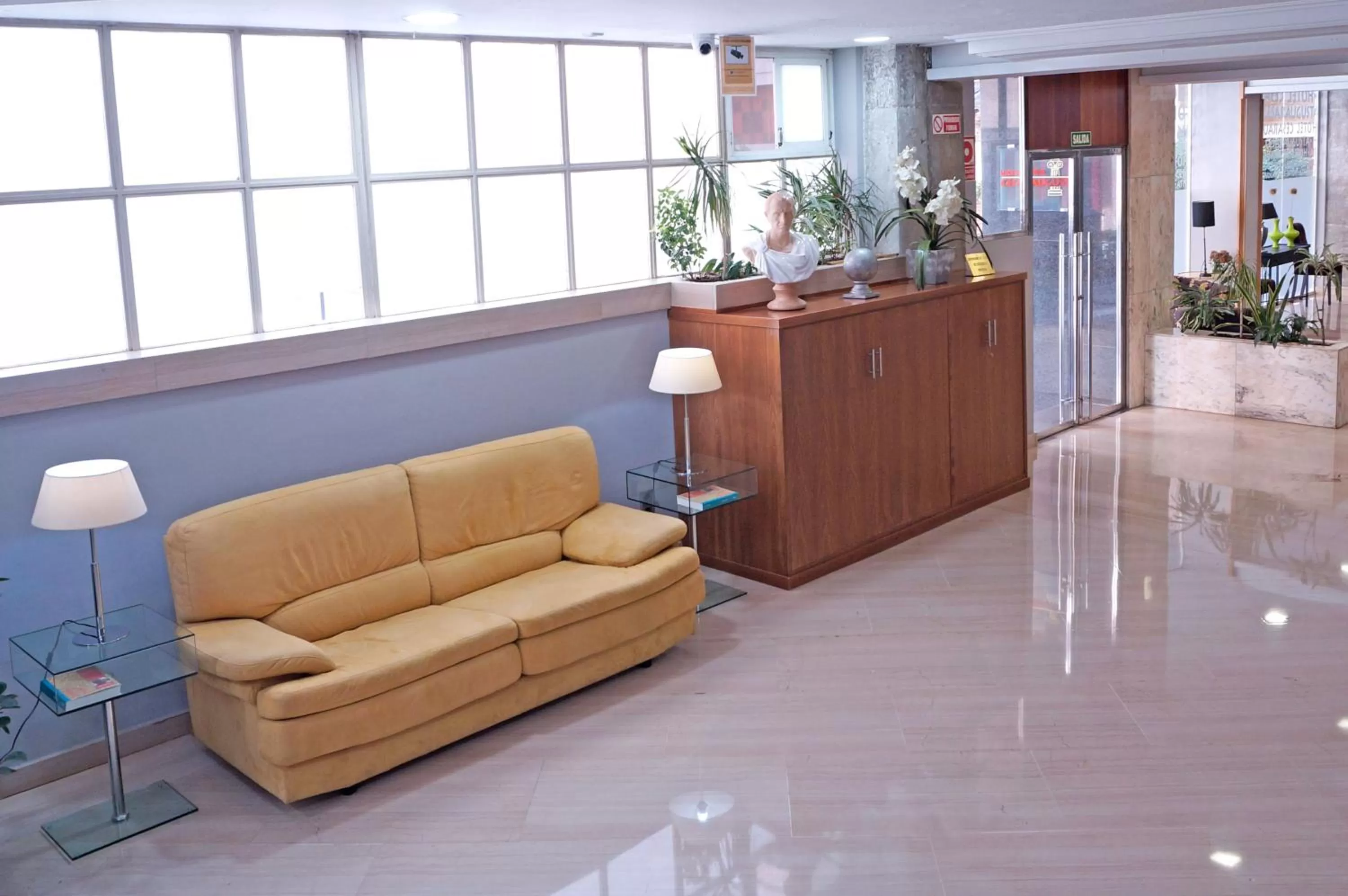 Facade/entrance in Cesaraugusta