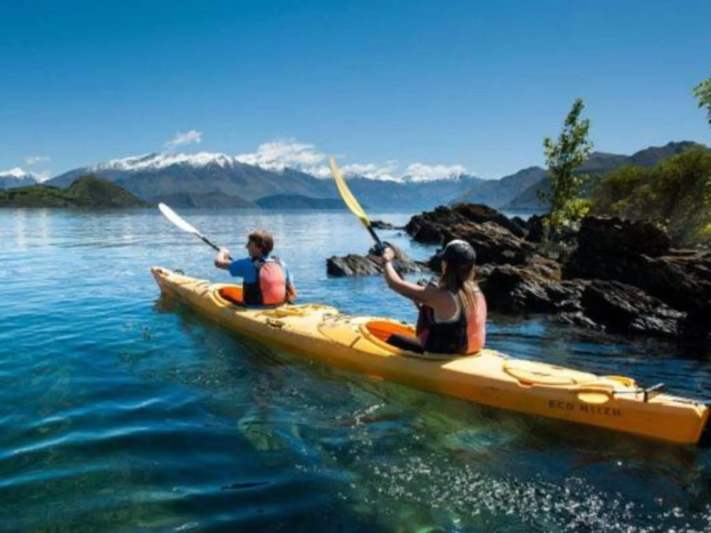 Canoeing in The Moorings Motel and Apartments