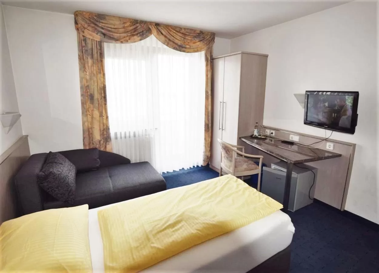 Photo of the whole room in Hotel Alena - Kontaktlos Check-In