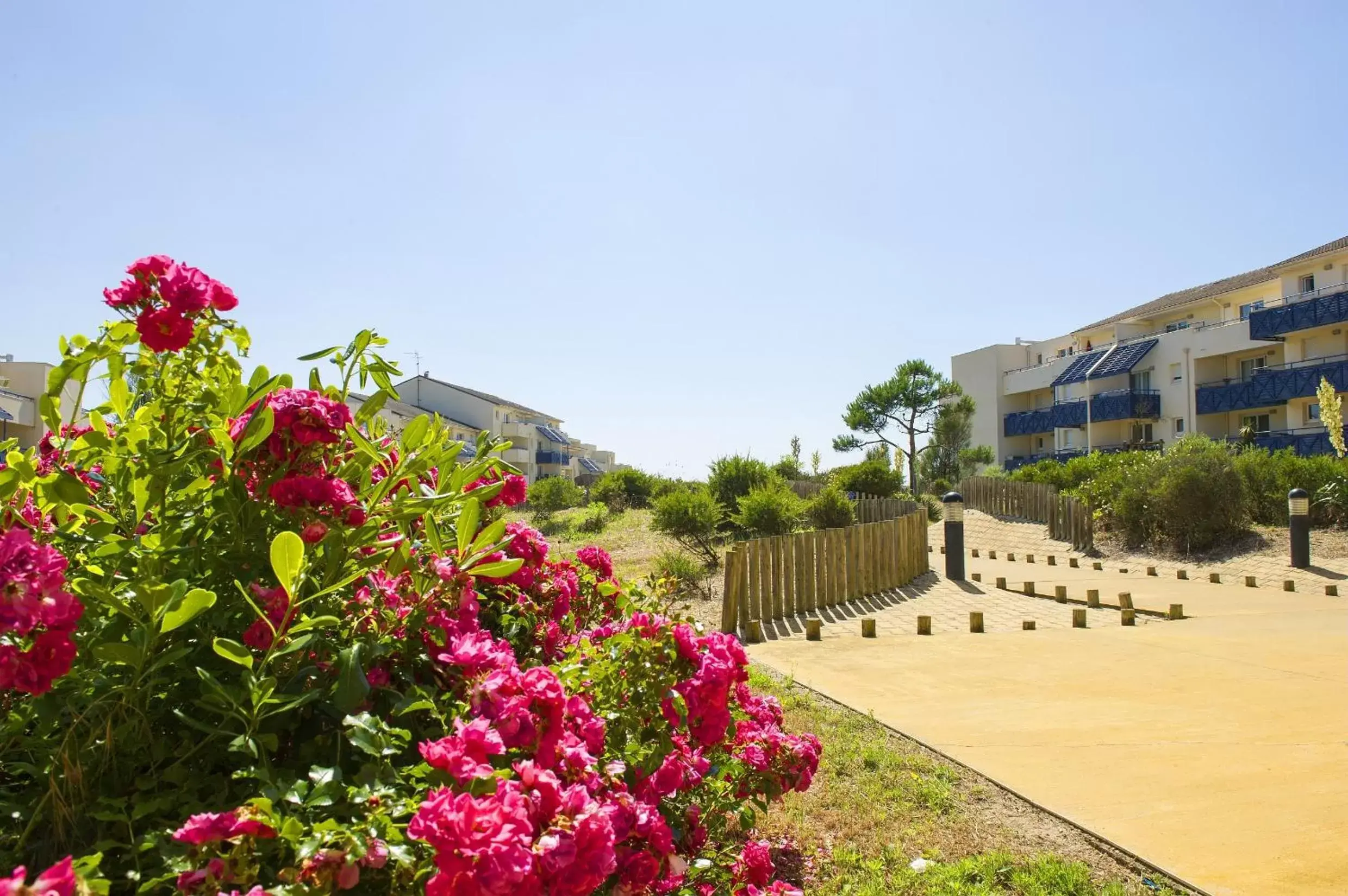 Spring, Property Building in Résidence Pierre & Vacances Bleu Marine