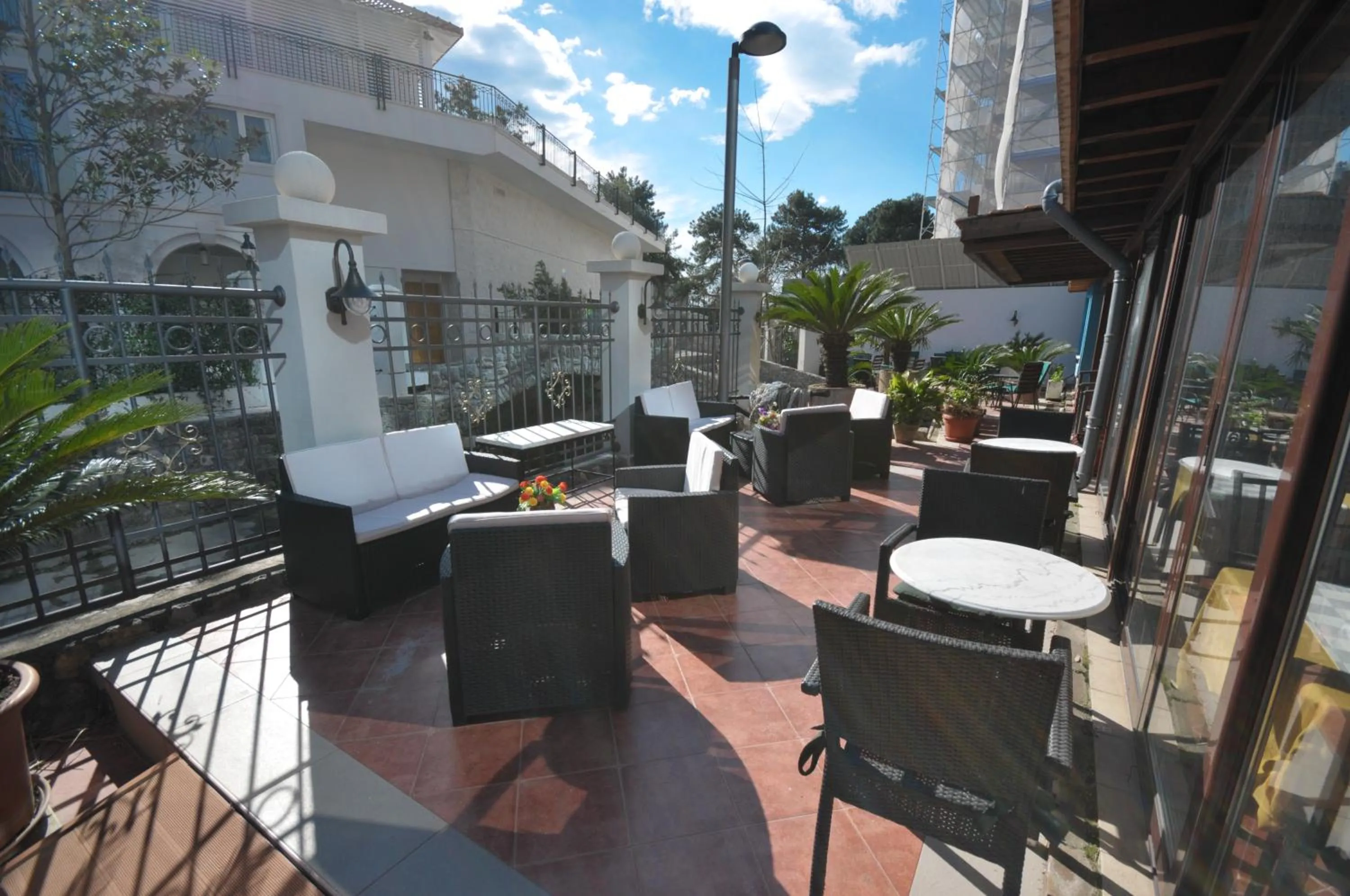 Garden view in Hotel Oaza