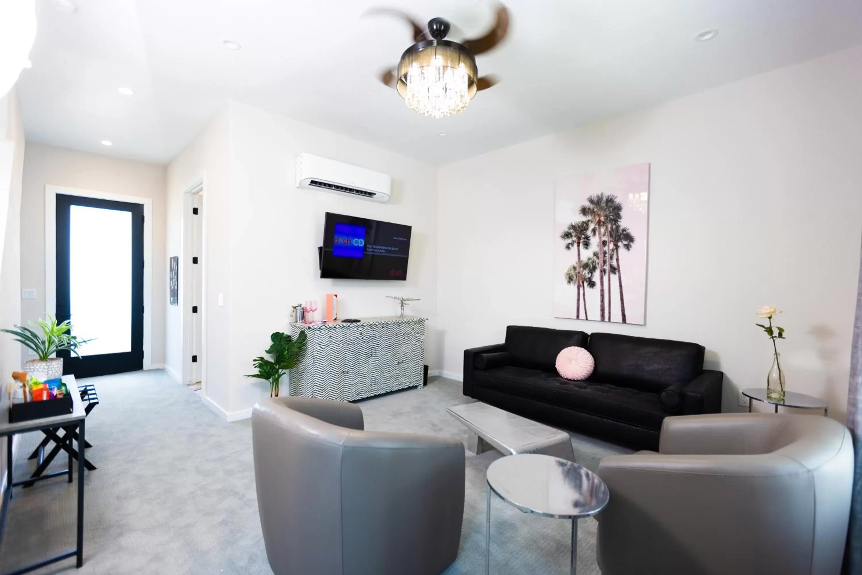 Living room, Seating Area in The Bentley Hotel on 290