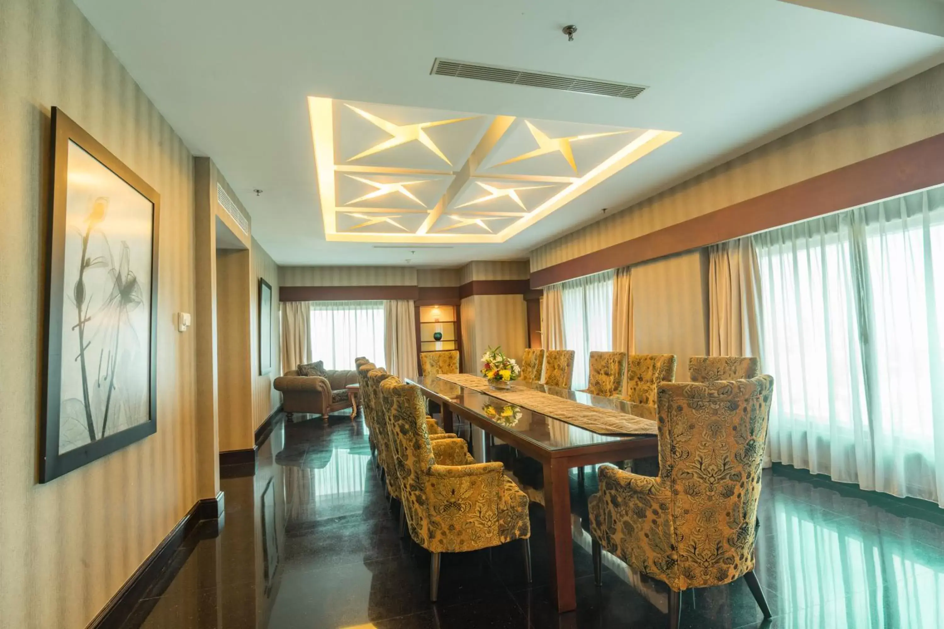 Living room, Dining Area in Manhattan Hotel Jakarta