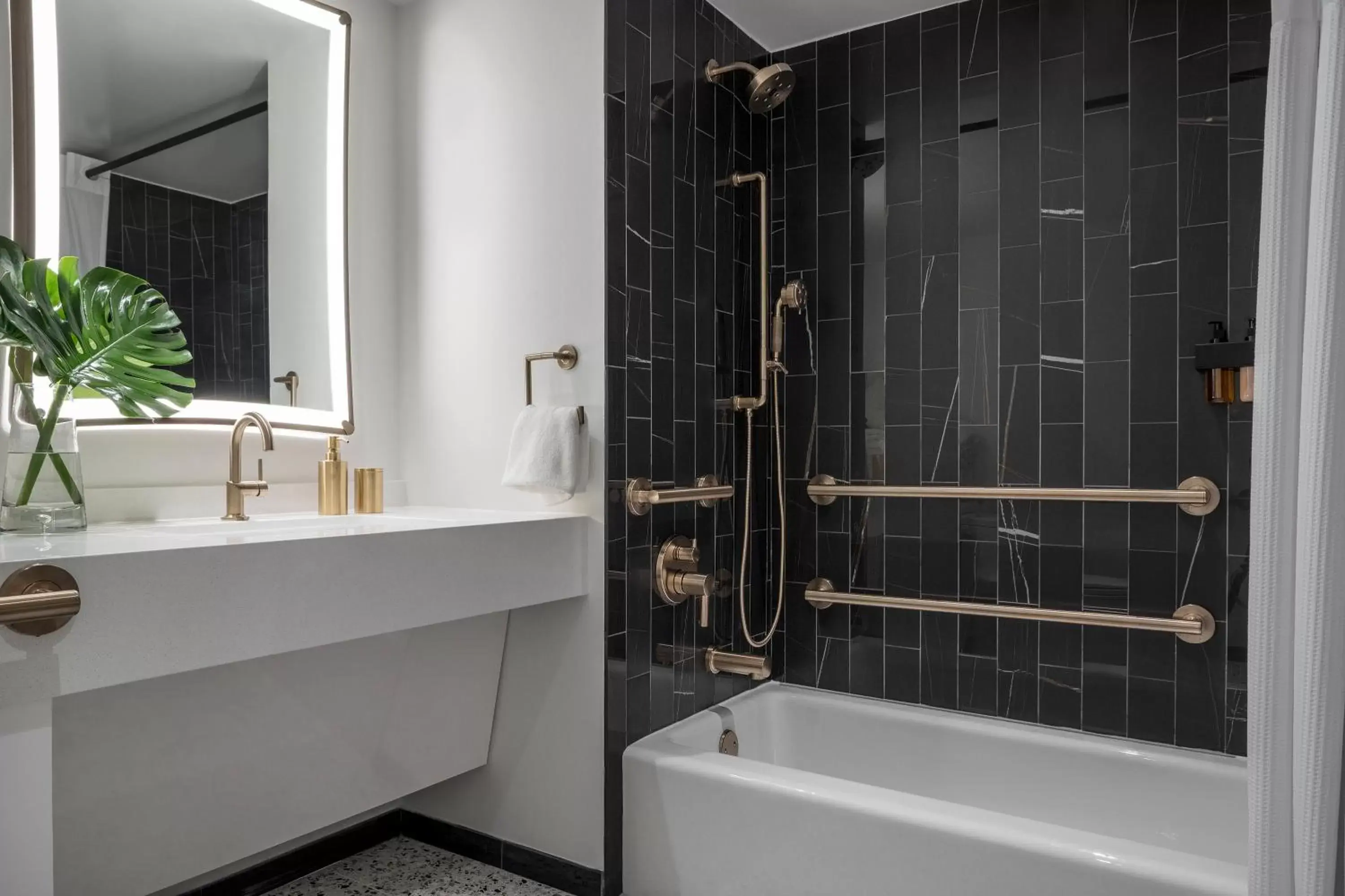 Bath, Bathroom in PGA National Resort
