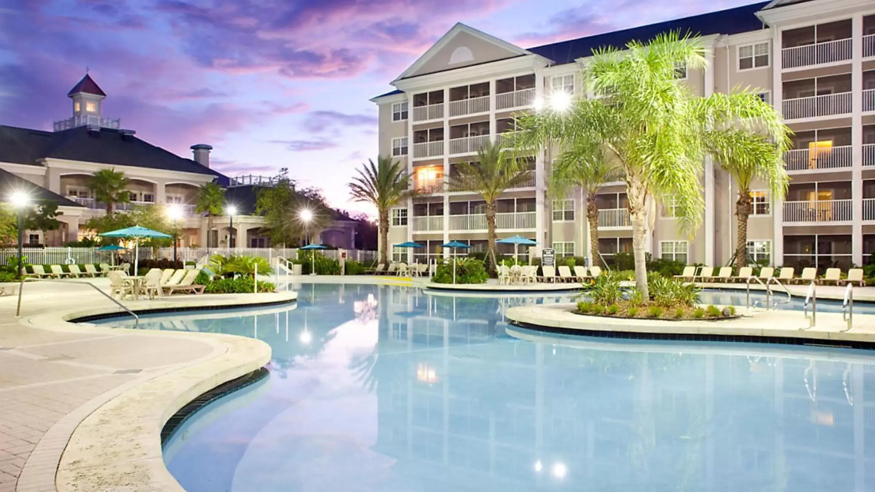 Swimming pool, Property Building in Bluegreen Vacations Grande Villas at World Golf Village