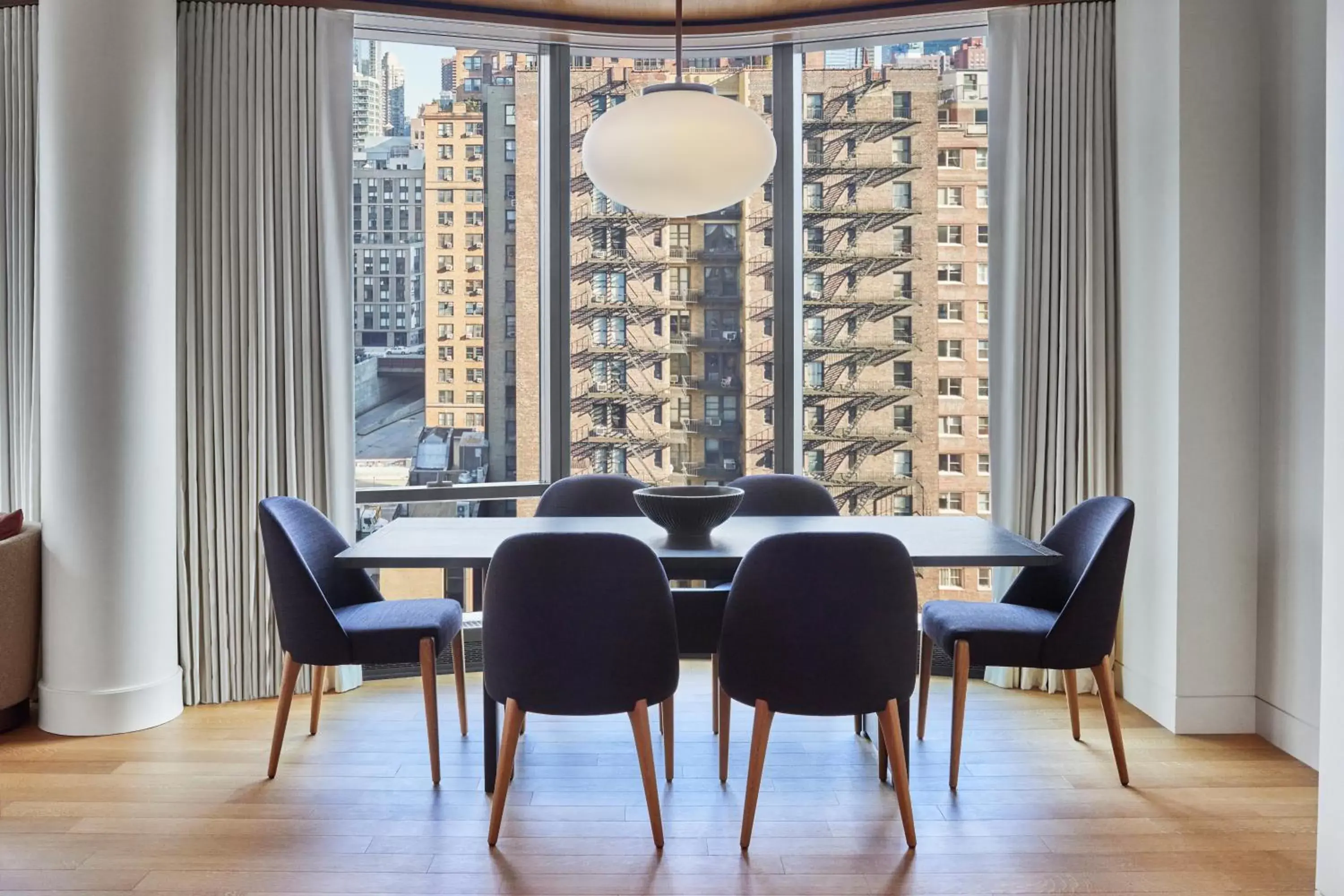 Dining area in Pendry Manhattan West