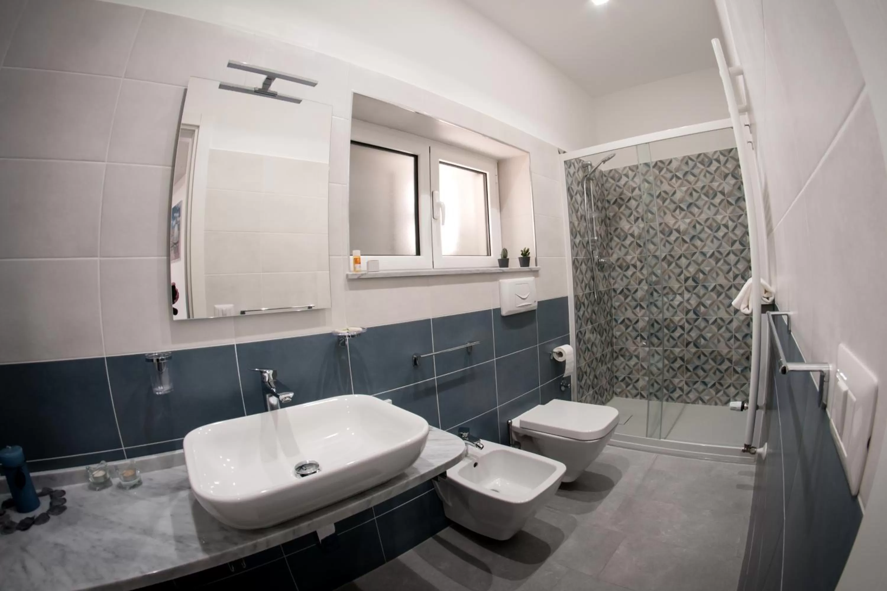 Shower in Al Centro Storico