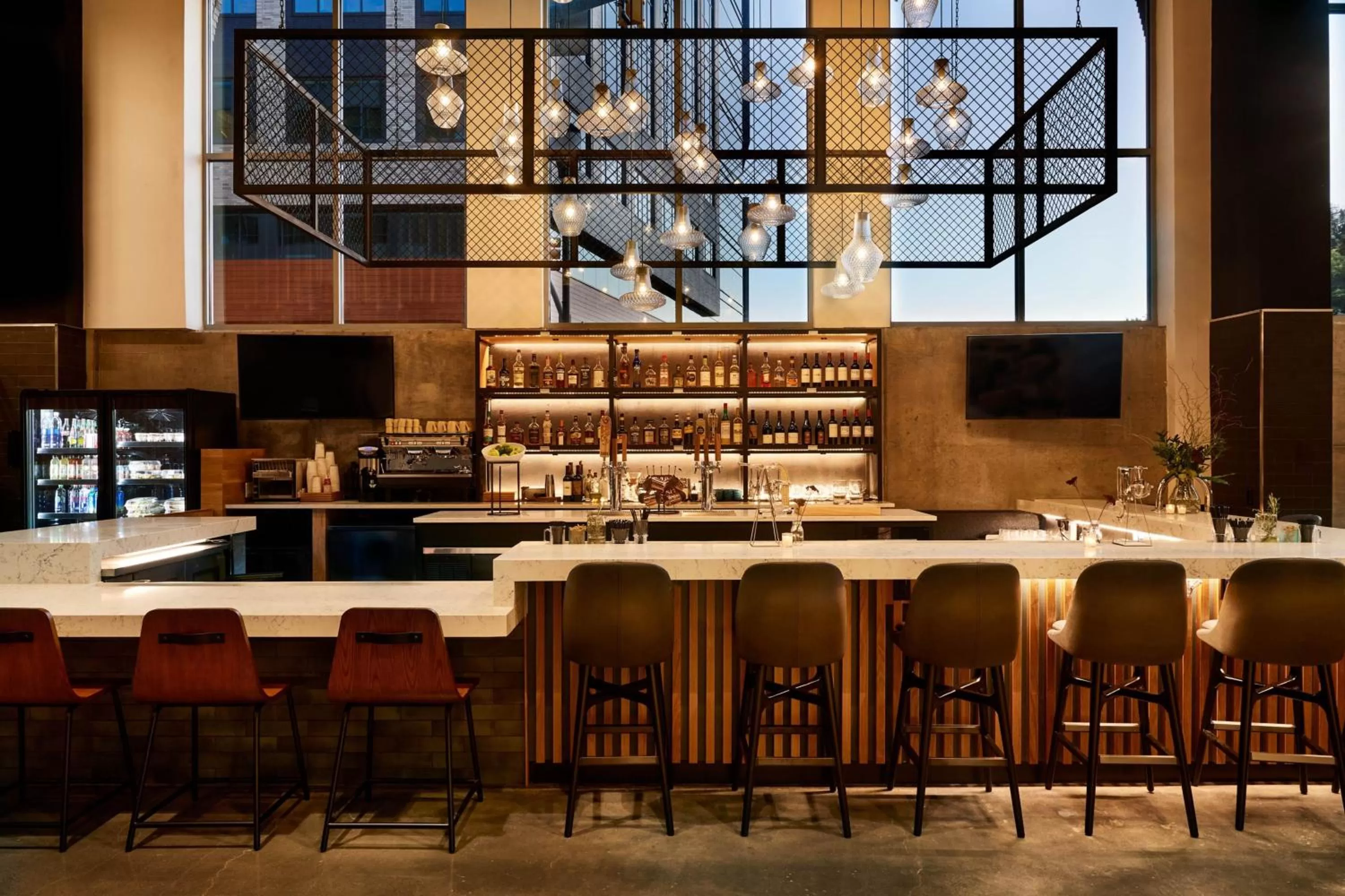 Lounge or bar in The Casso, Raleigh, a Tribute Portfolio Hotel