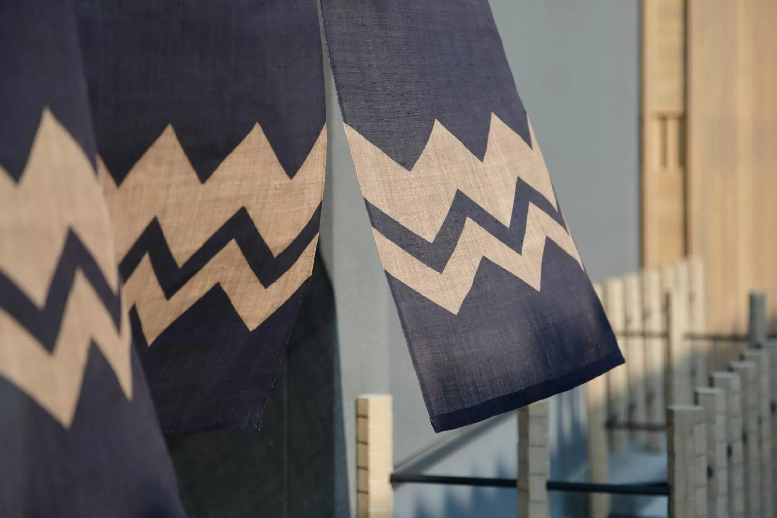 Property building in yubune