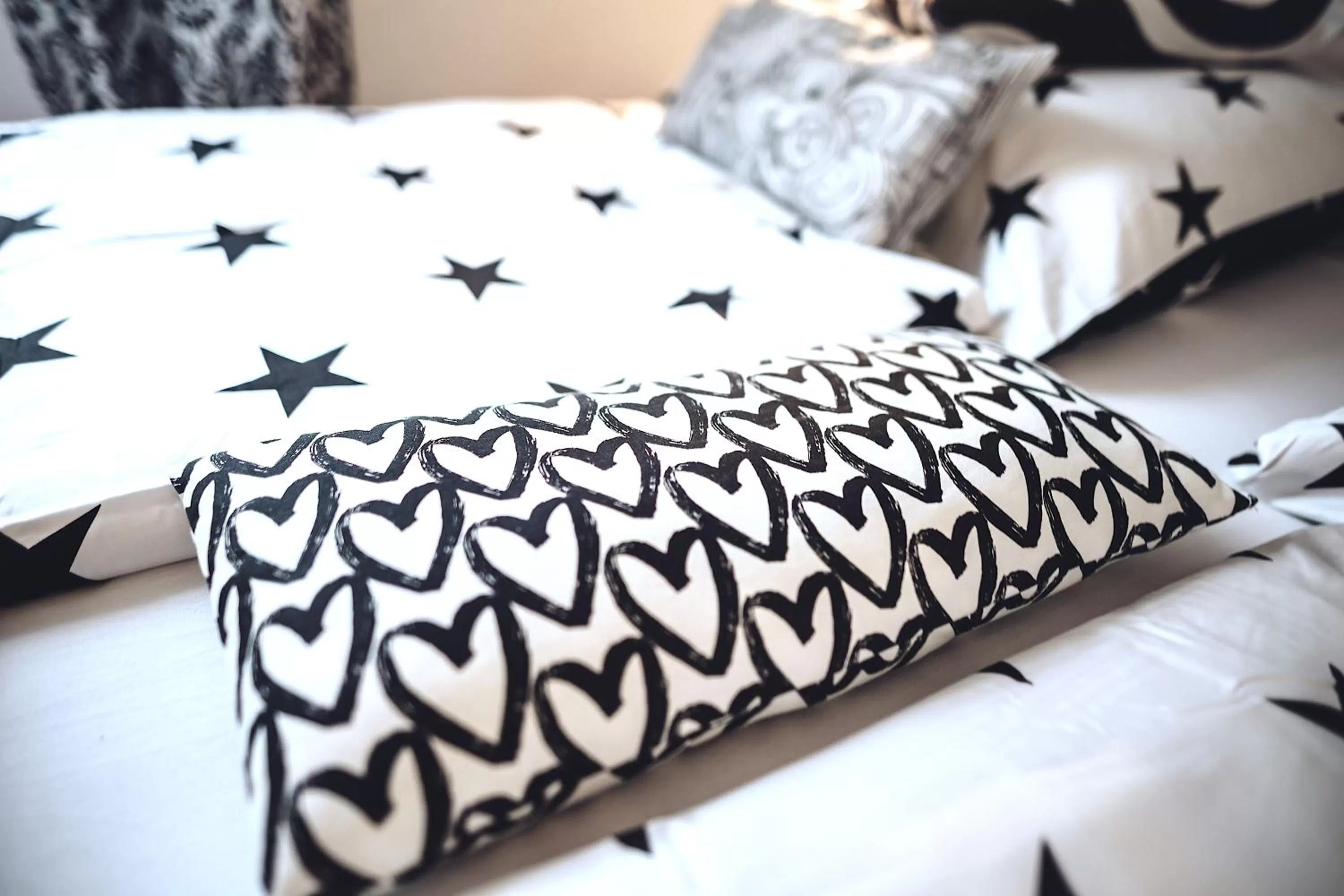 Bed in Das Hotel Stern, B&B KG - digital & contactless check-in