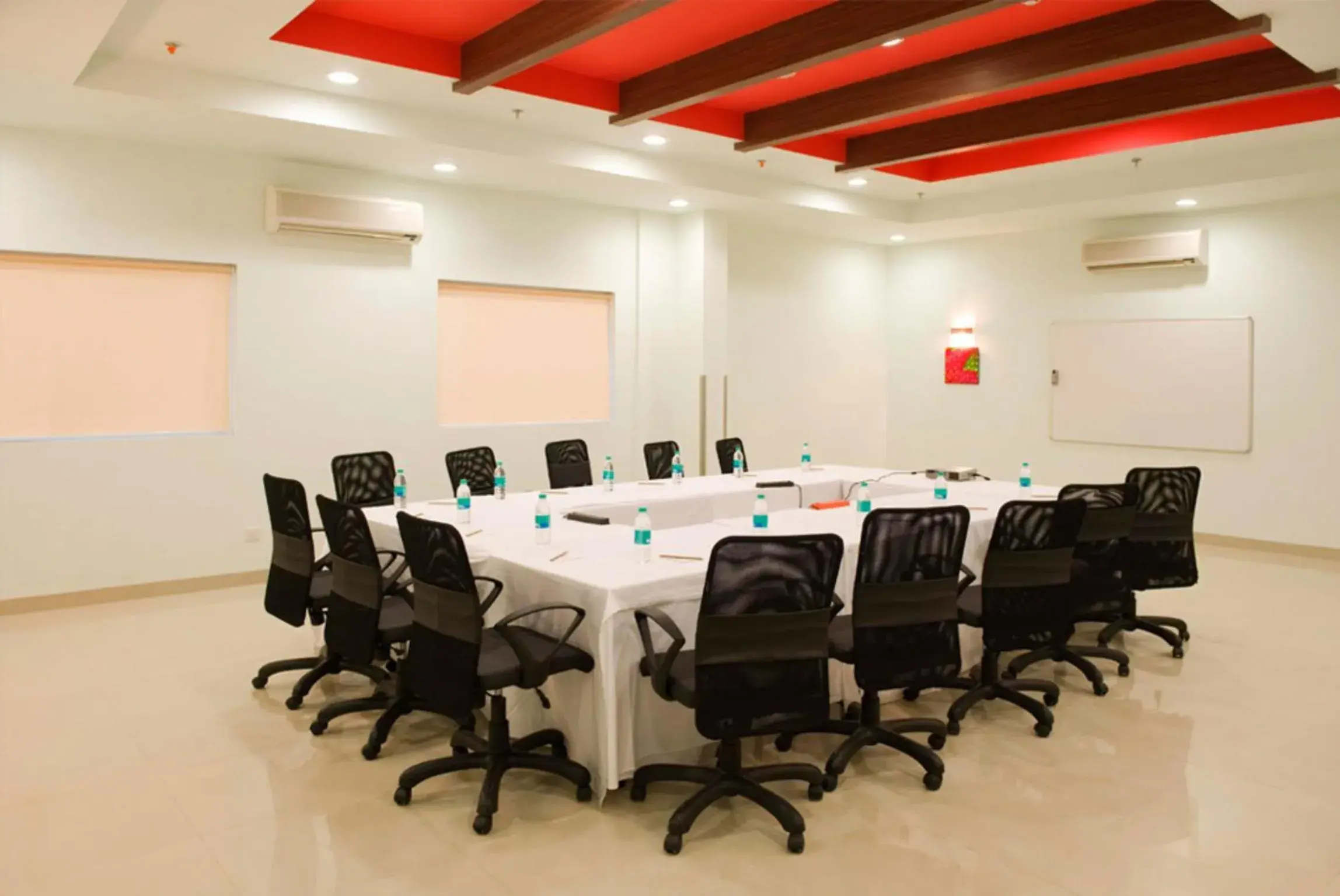 Meeting/conference room in Ginger Hotel Vadodara