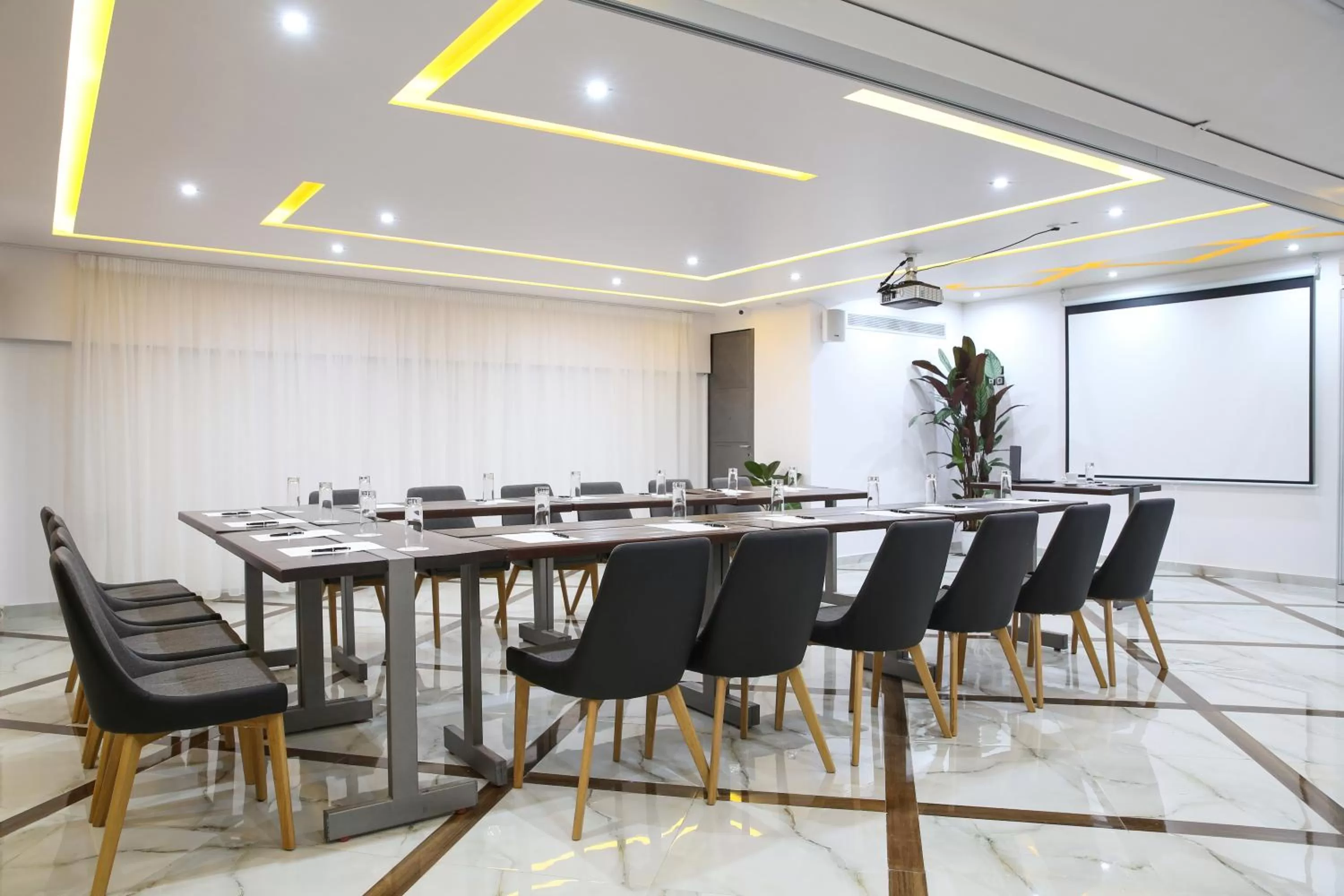 Meeting/conference room in Athens Starlight Hotel