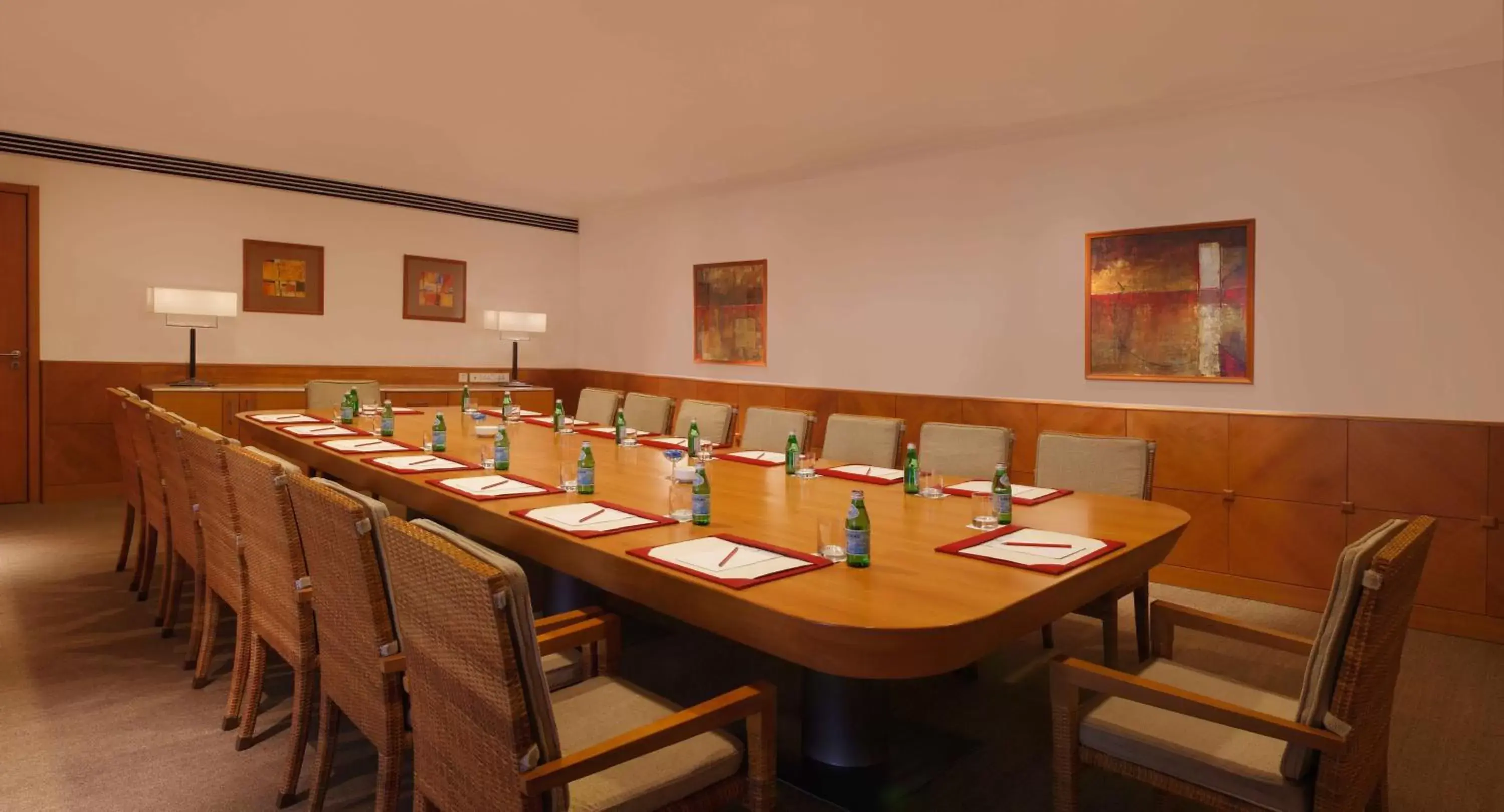 Business facilities in Trident Chennai