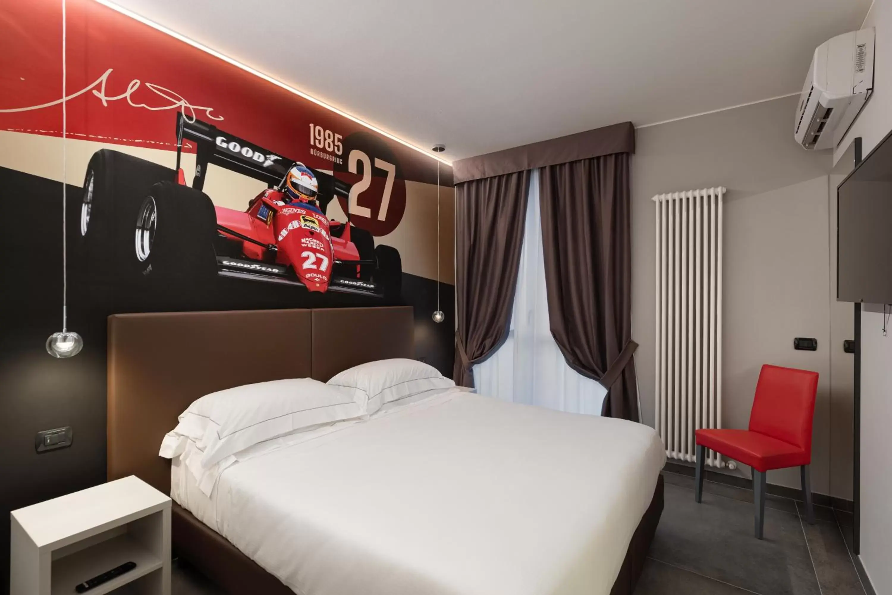 Bedroom, Bed in Hotel Maranello Village