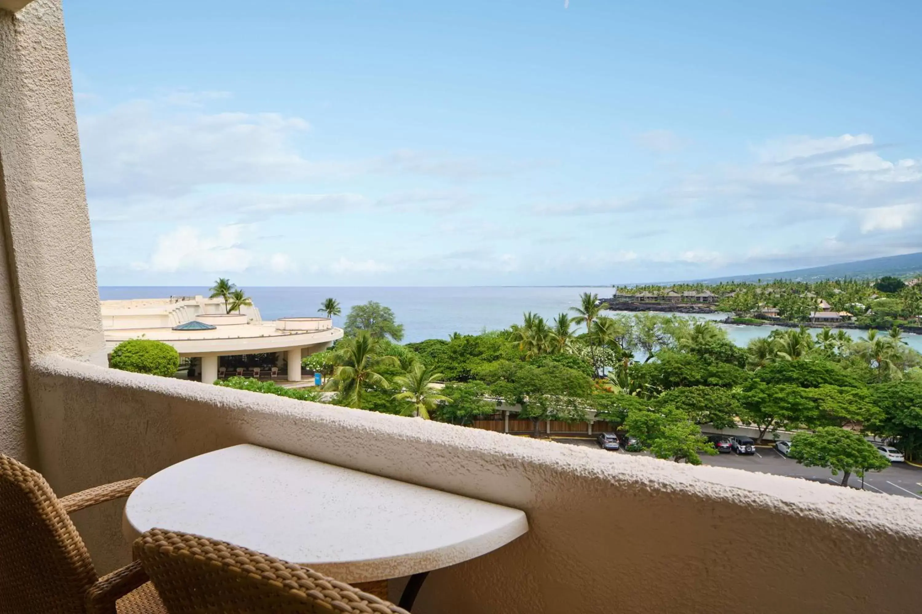 View (from property/room), Balcony/Terrace in Outrigger Kona Resort and Spa