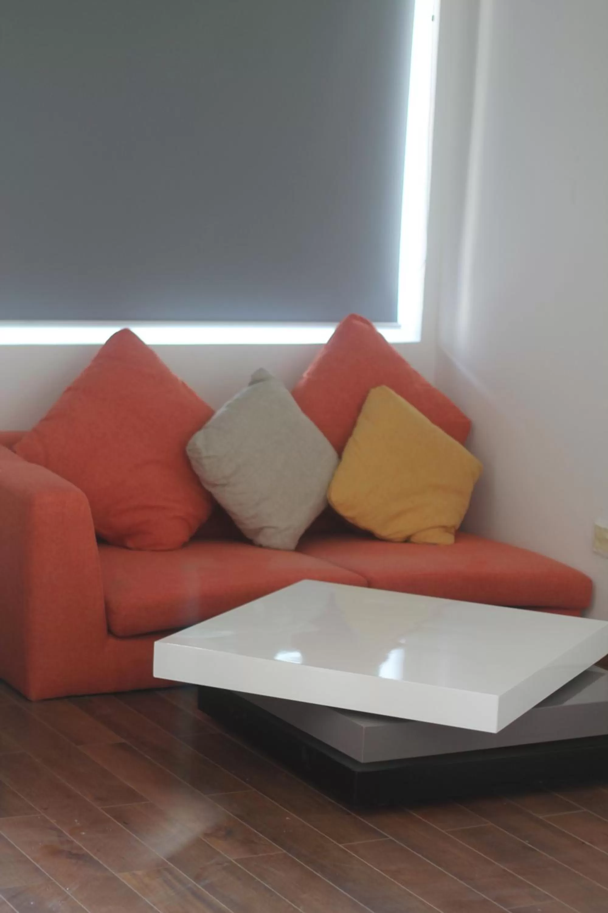 Bedroom in Benny's City Hotel