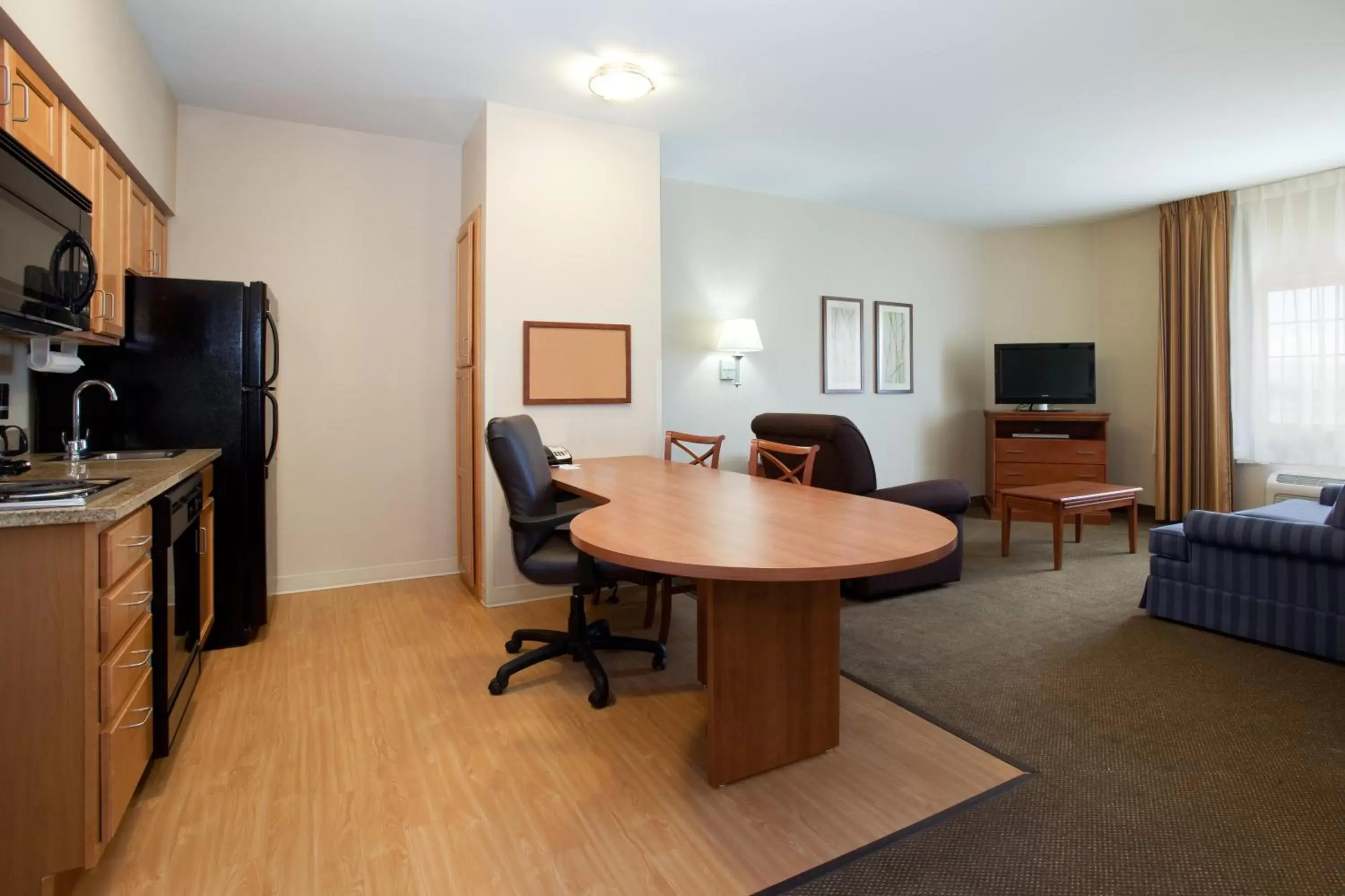 Photo of the whole room in Candlewood Suites Craig-Northwest by IHG Photo of the whole room in Candlewood Suites Craig-Northwest by IHG