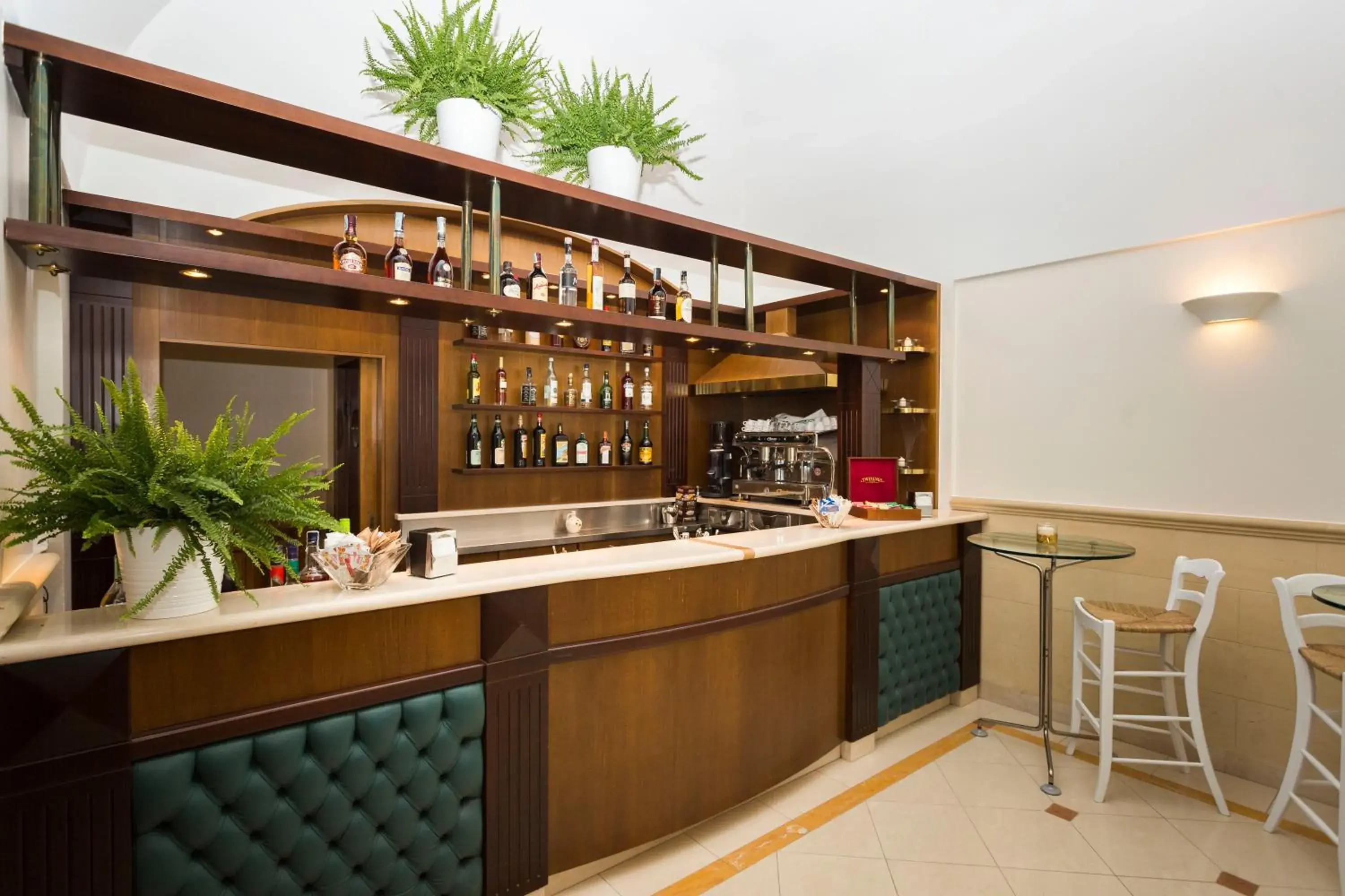 Lounge or bar, Lounge/Bar in Hotel Cavaliere