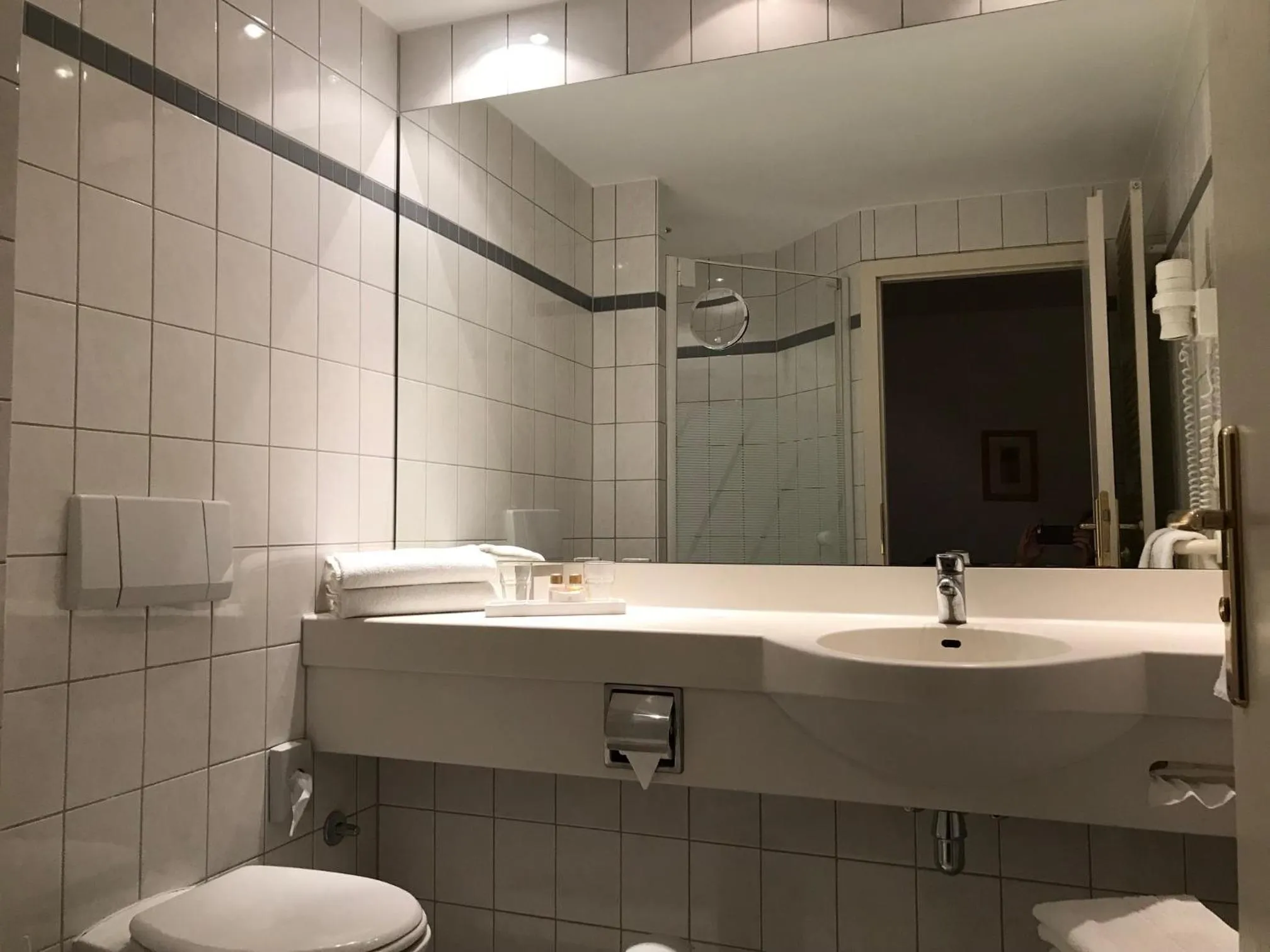 Bathroom in Flair Hotel Vier Jahreszeiten