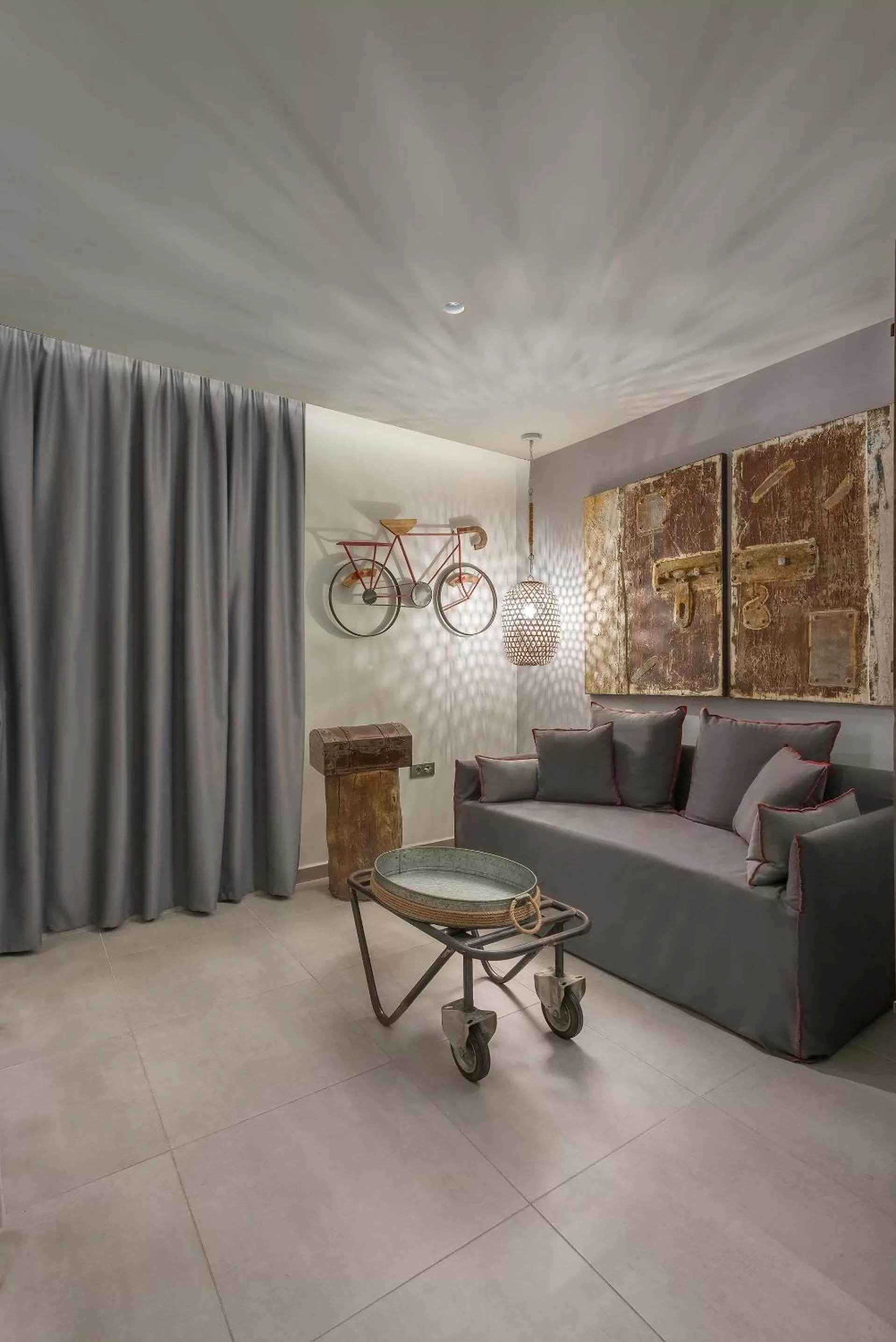 TV and multimedia in Elakati Luxury Boutique Hotel - Adults Only