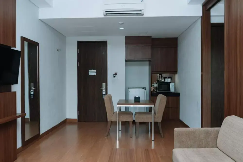 Dining Area in Anugrah Hotel Sukabumi