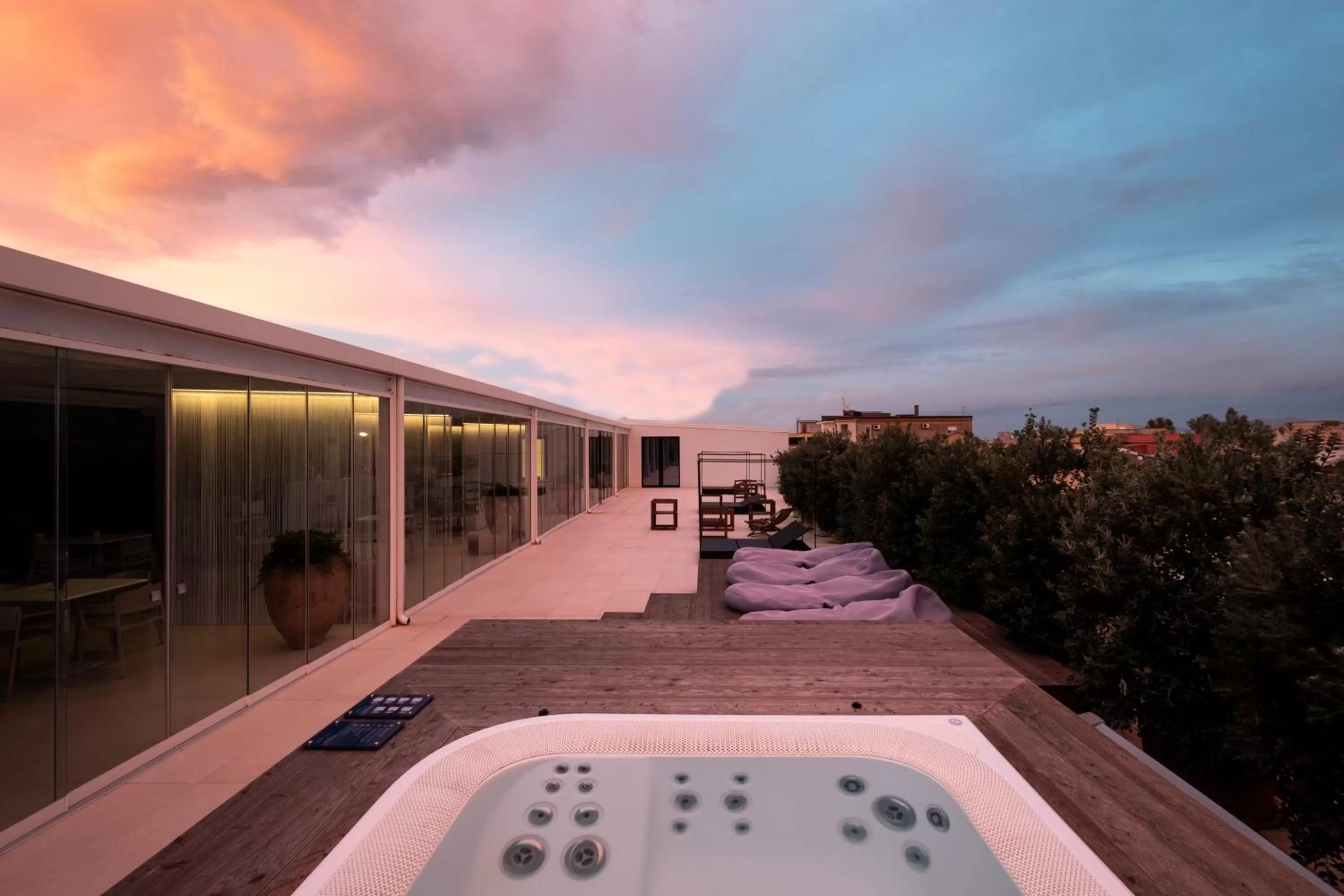 Hot Tub in Alkamuri Posh Hotel e Spa