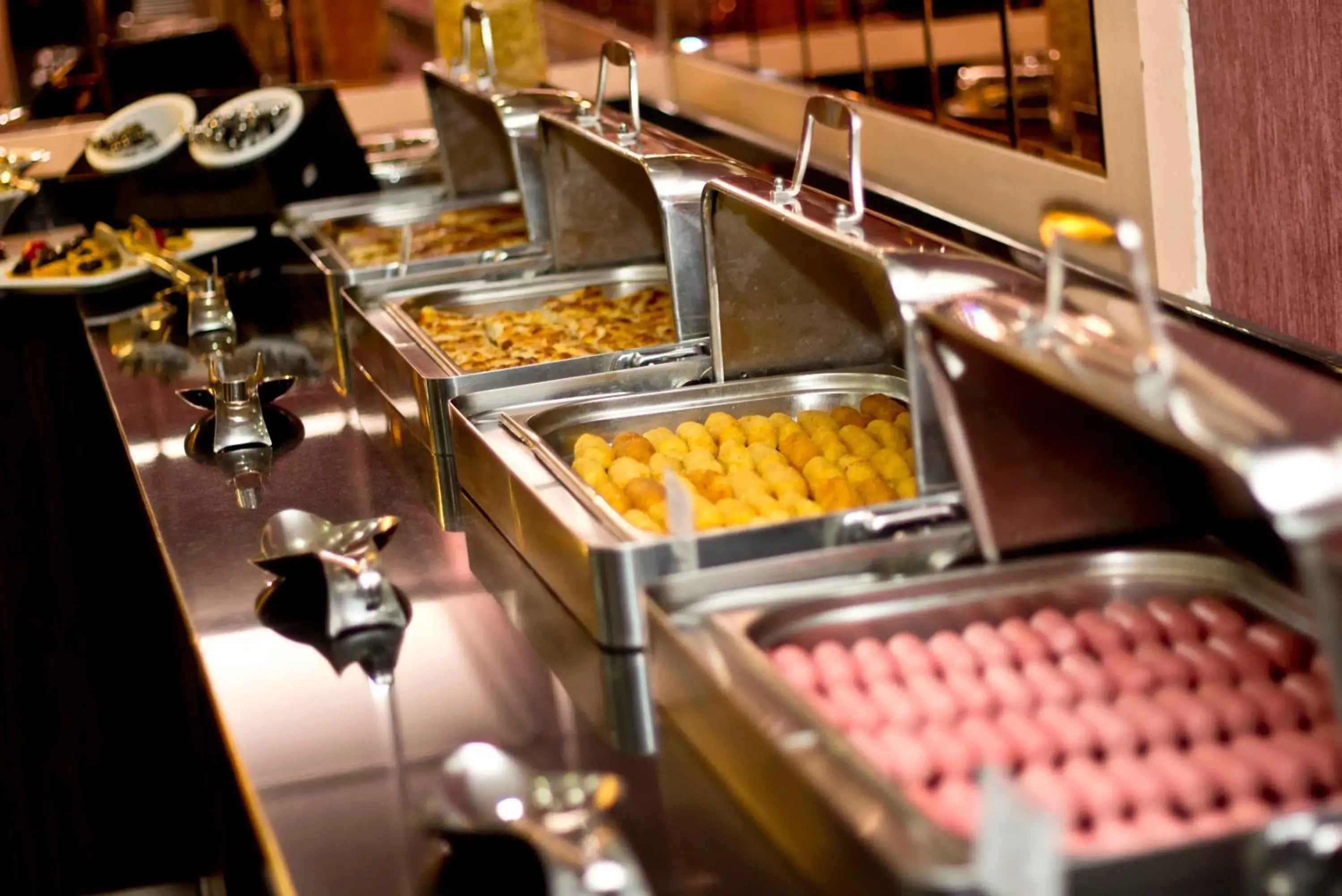 Restaurant/places to eat in Sergah Hotel Restaurant/places to eat in Sergah Hotel