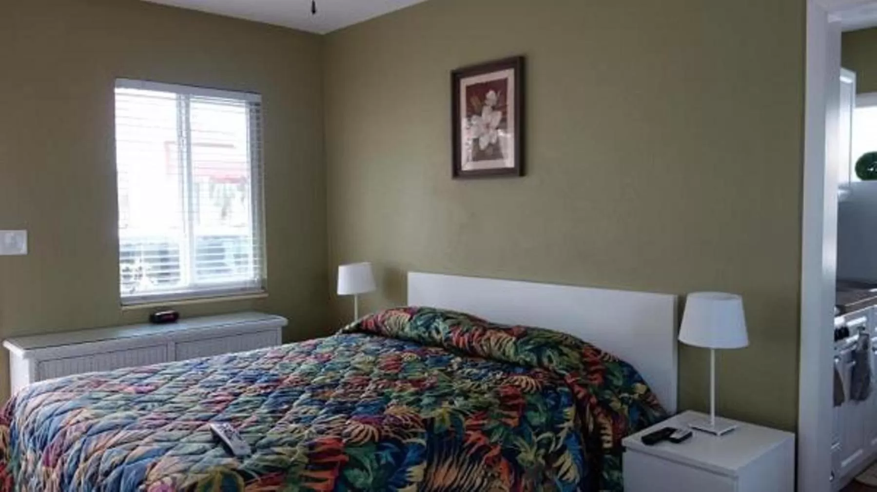 Photo of the whole room, Bed in Ocean Drive Villas