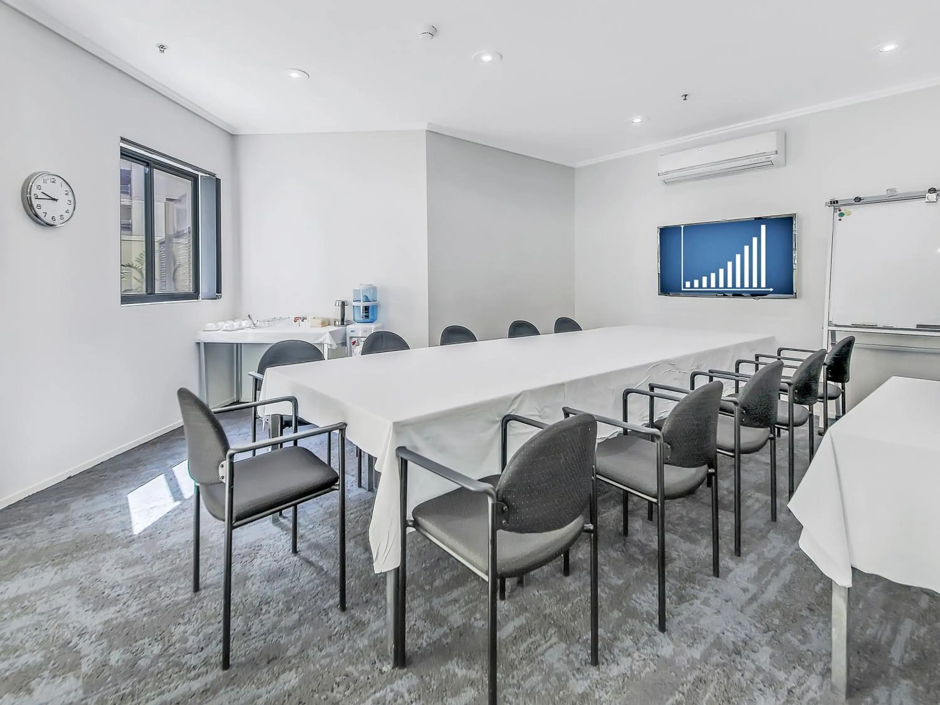 Meeting/conference room in Quest River Park Central Meeting/conference room in Quest River Park Central