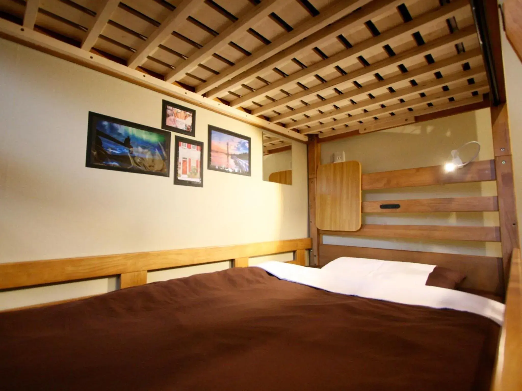 bunk bed, Bed in Osaka Guesthouse Nest