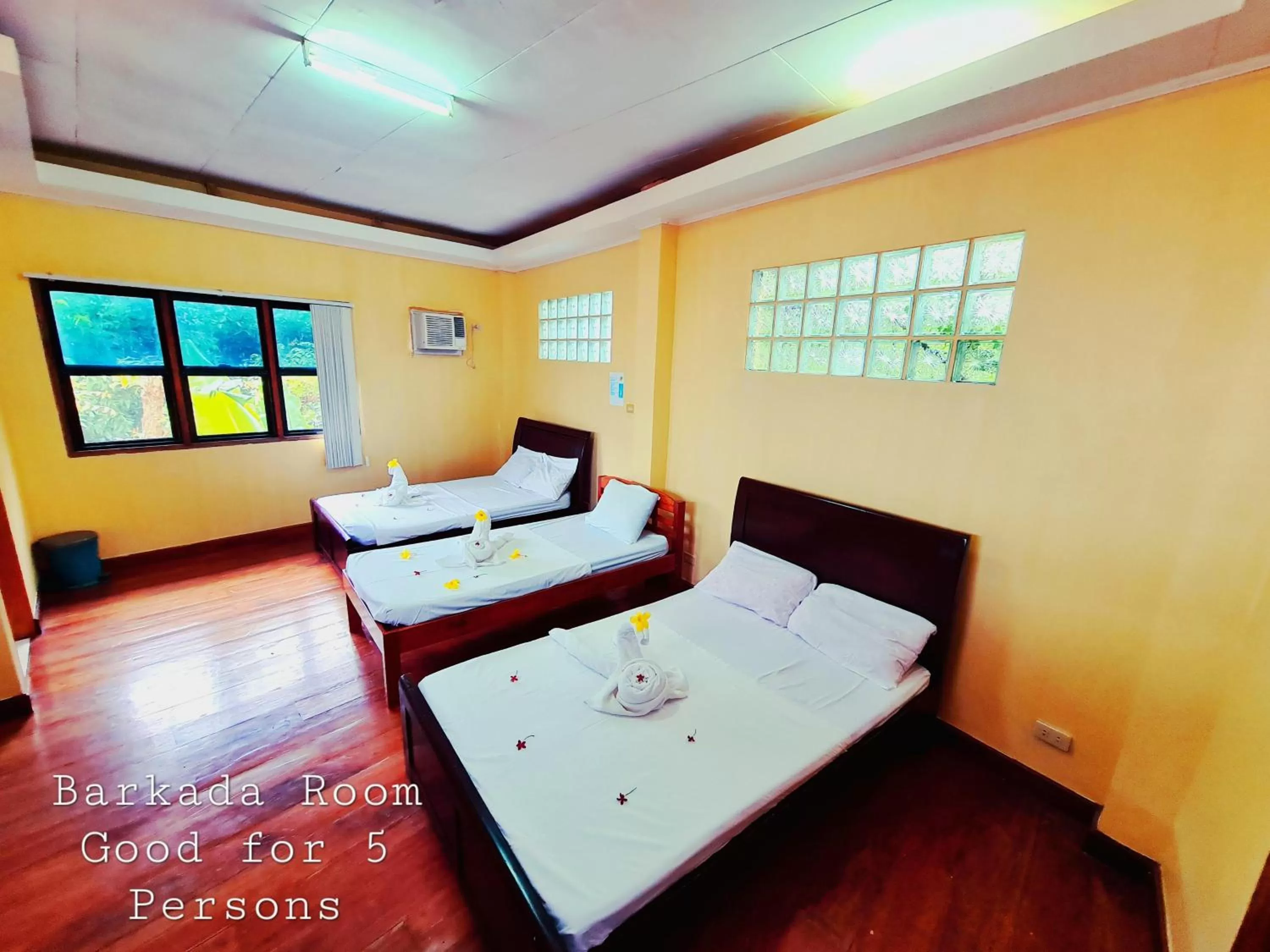 Bed in La-Familia Guest House