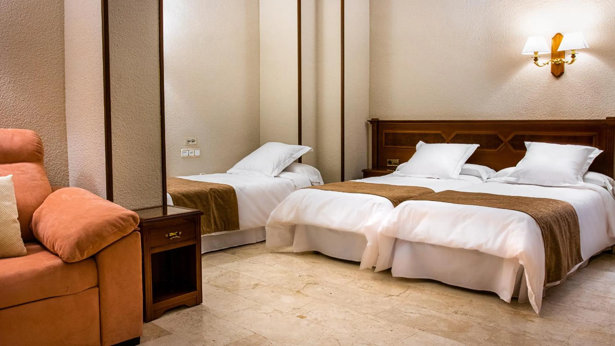 Bed in Hotel Reina Cristina