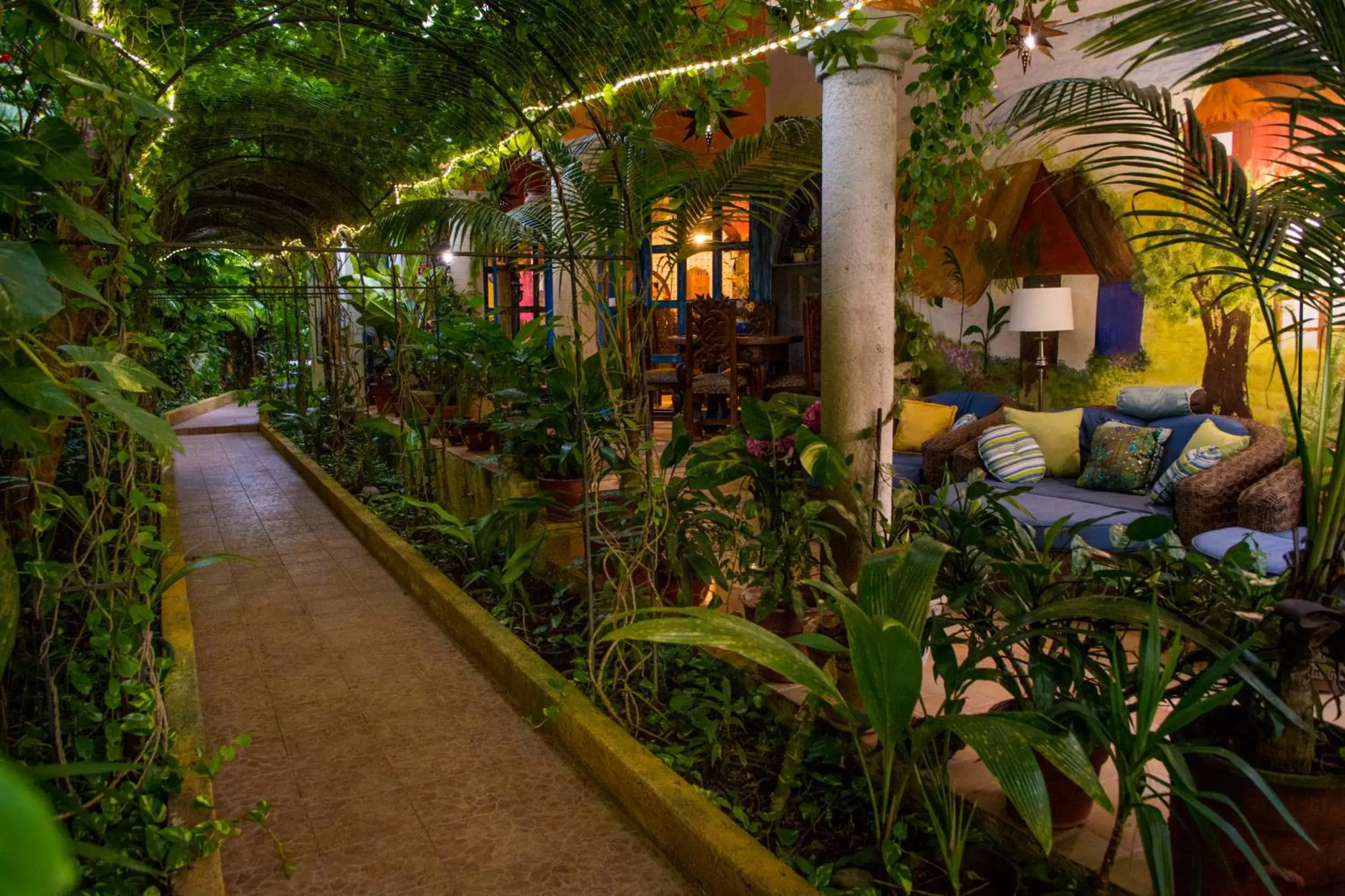 Restaurant/places to eat in Hacienda Boutique B&B and Spa Solo Adultos