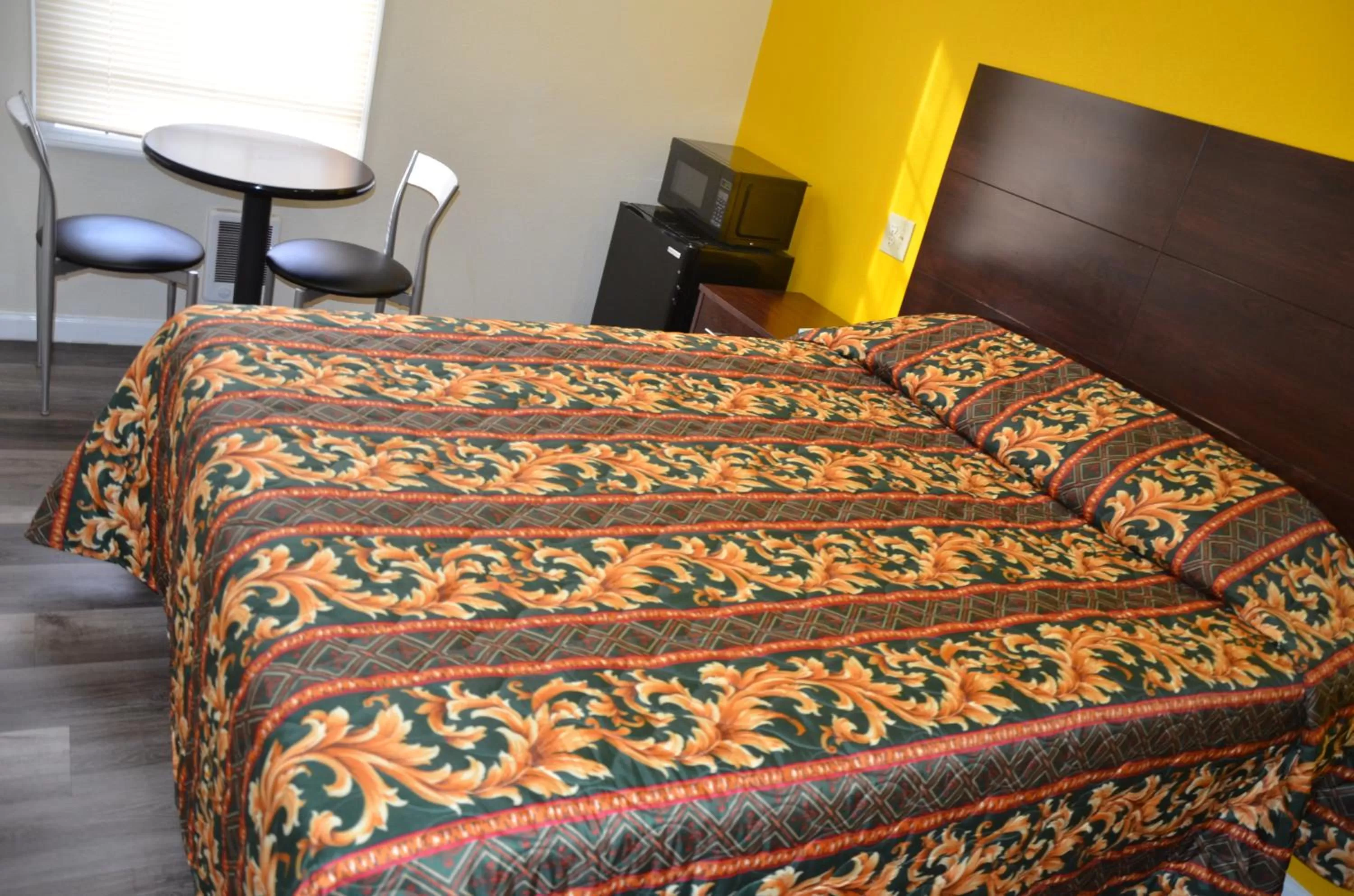 Bed in Hotel Sunrise