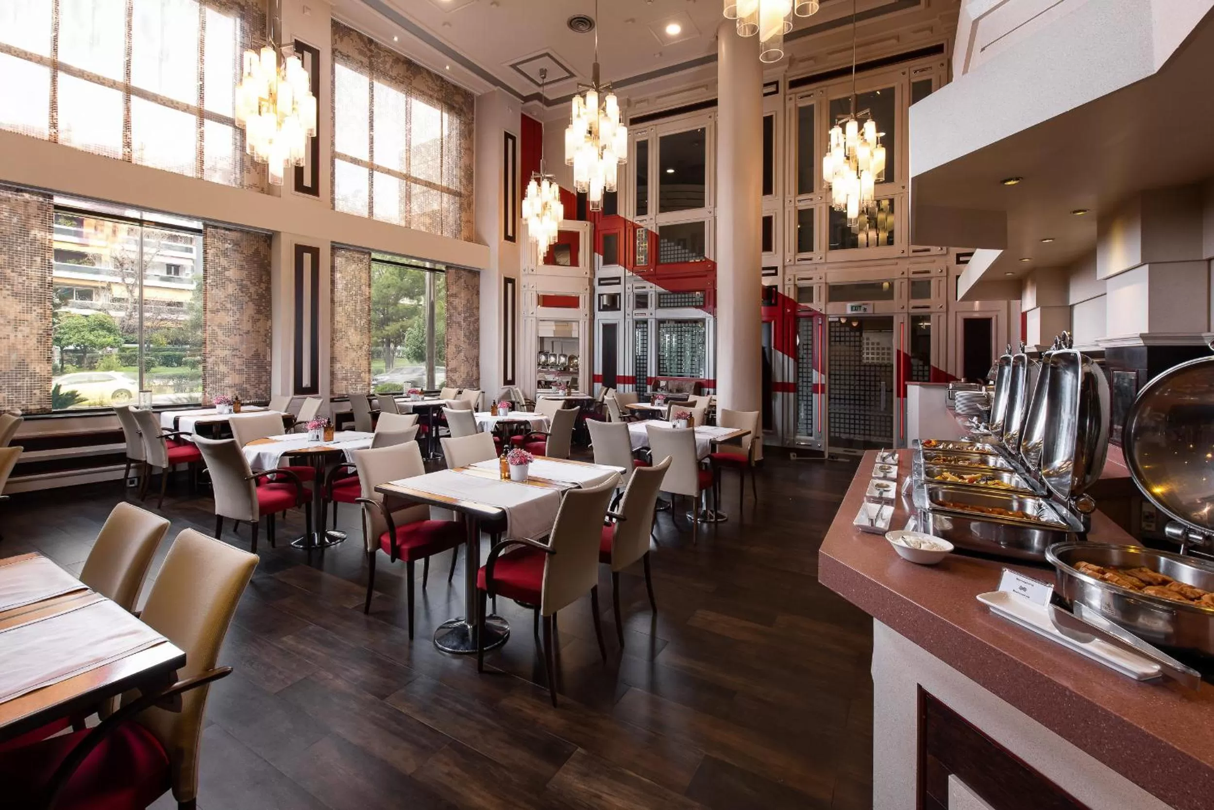 Restaurant/places to eat in Crowne Plaza Athens City Centre by IHG