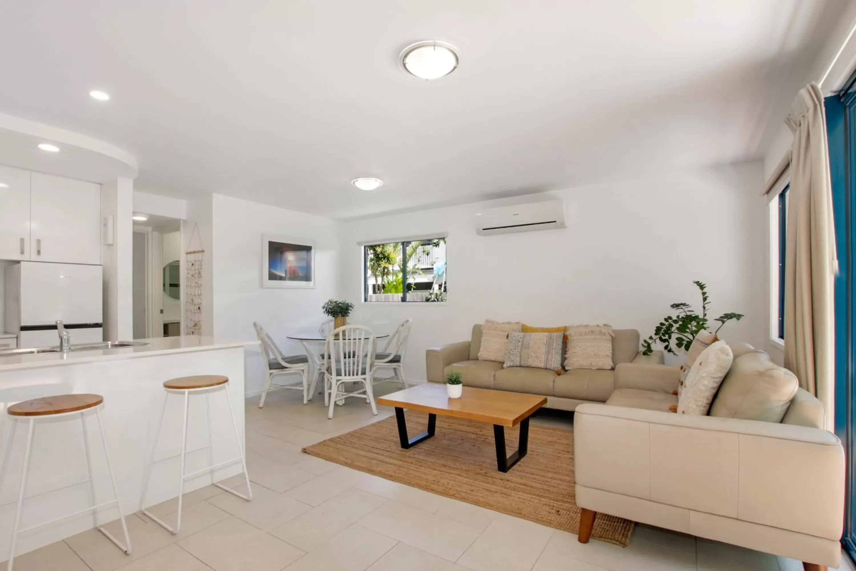 Living room, Seating Area in Gosamara Apartments