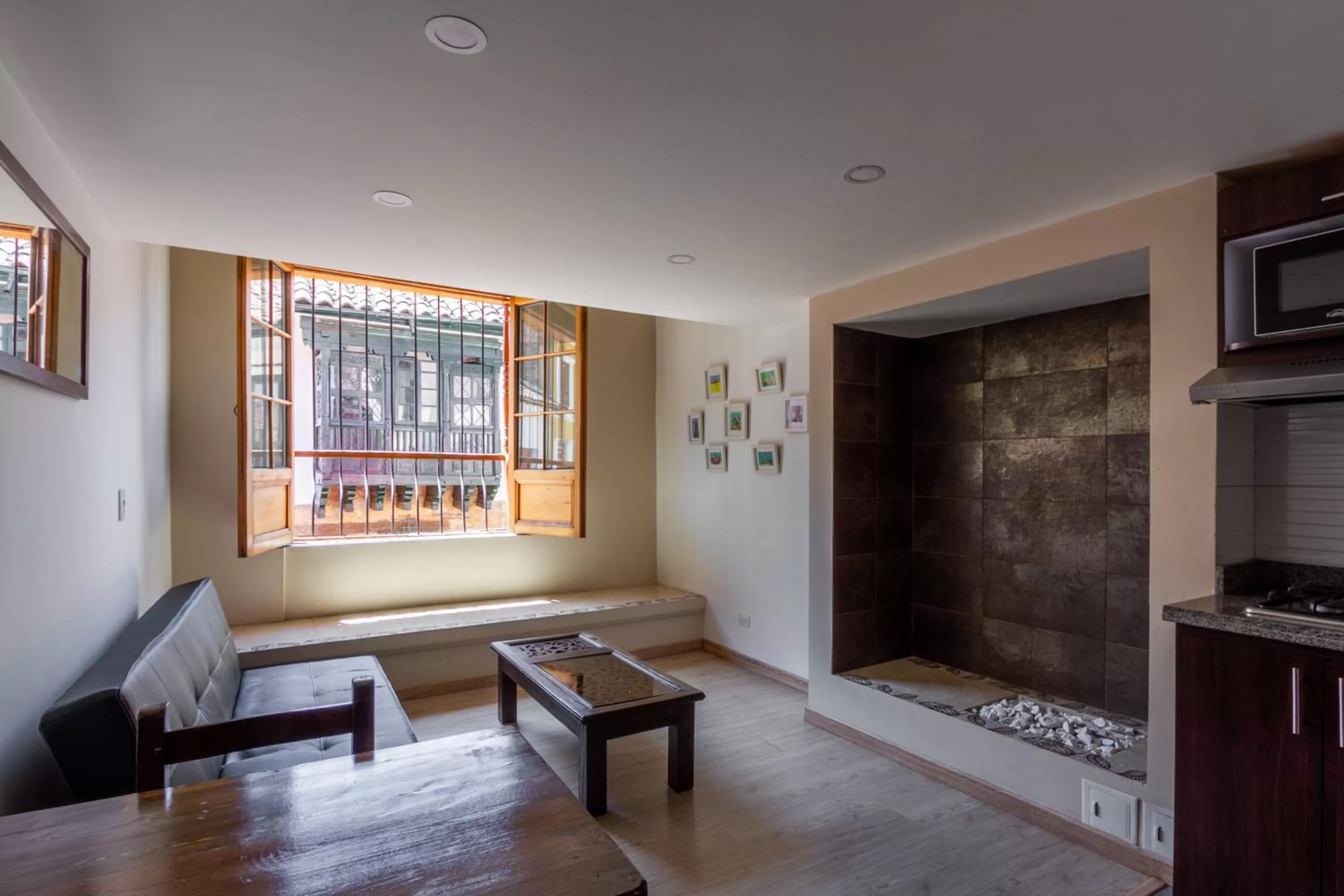 Living room in Apartaestudios La Candelaria