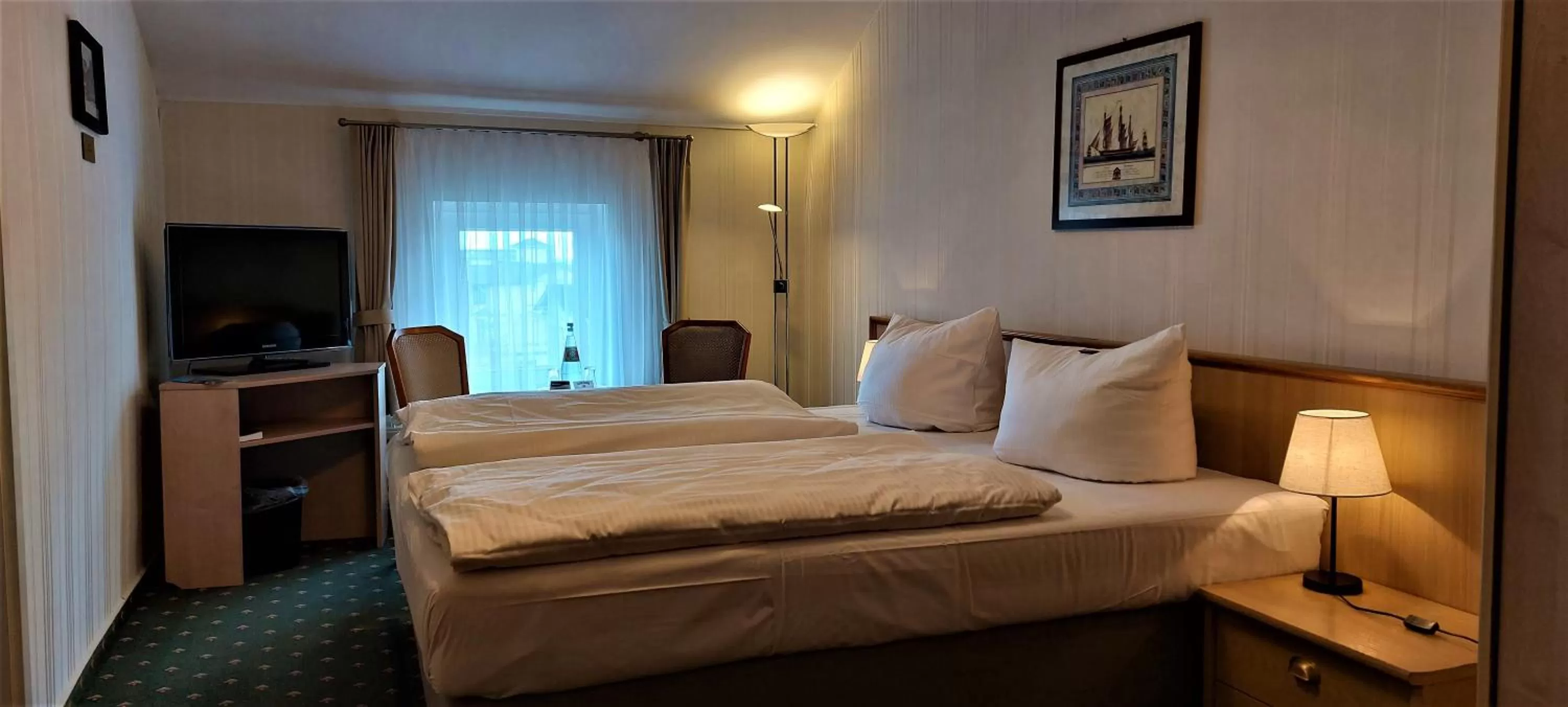 Photo of the whole room, Bed in Hotel Meereswelle - Anno 1875