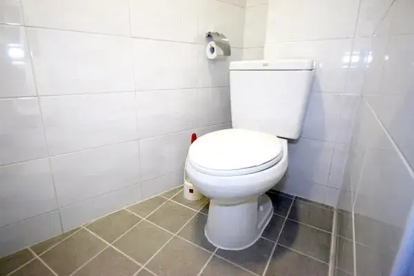 Toilet, Bathroom in Crib 49 Guesthouse Seoul - foreigner only