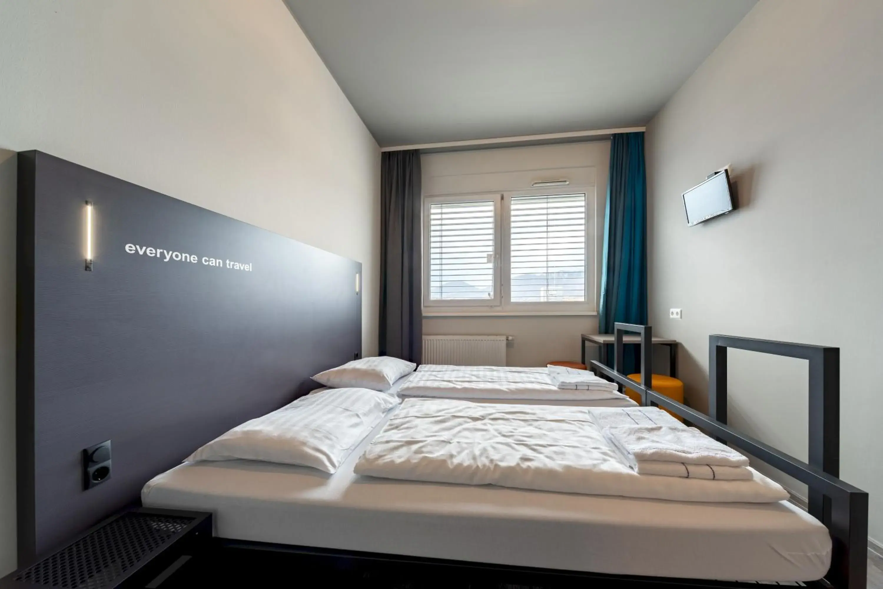 TV and multimedia, Bed in A&O Graz Hauptbahnhof