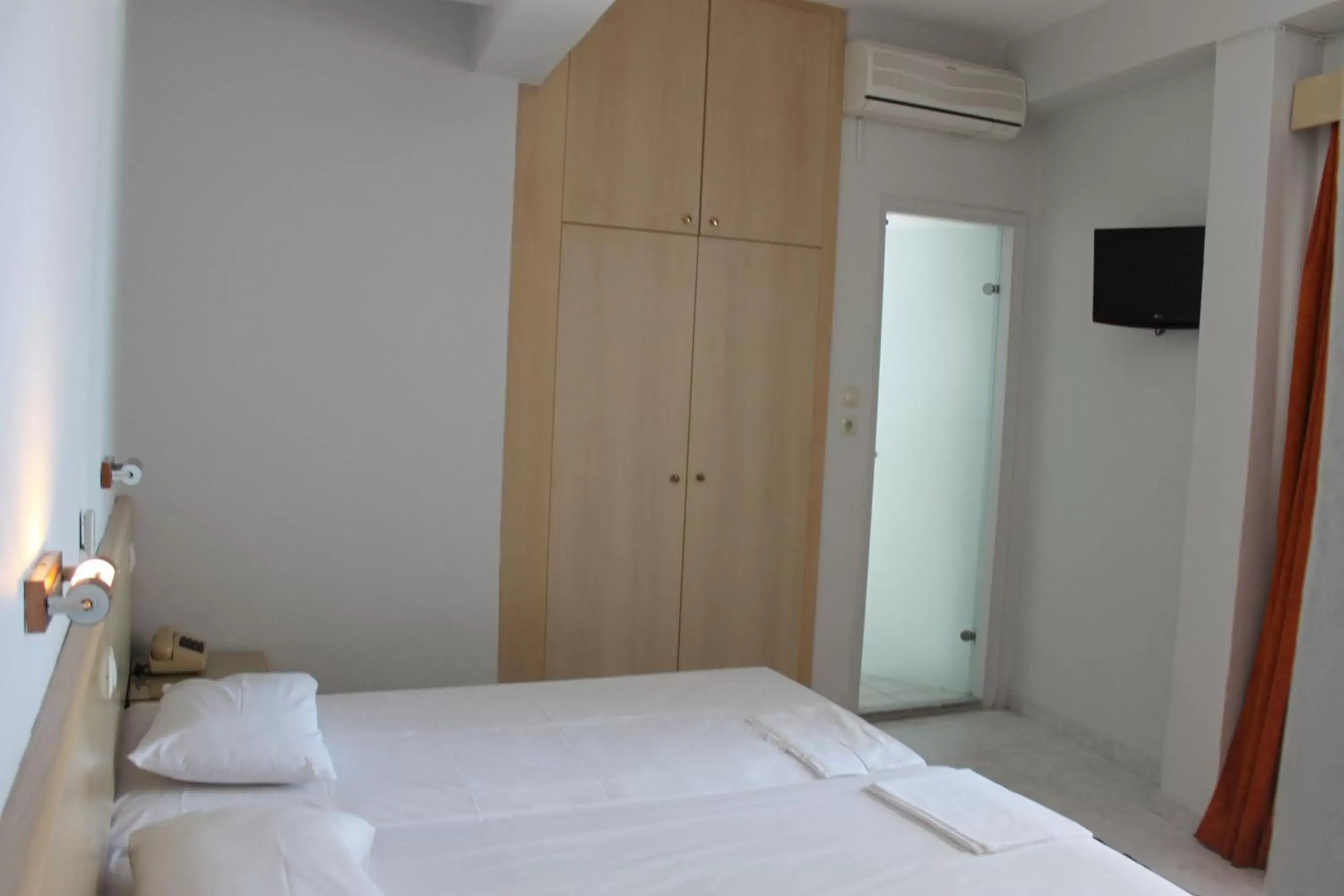 Family Room with Balcony in Hotel Savoy Family Room with Balcony in Hotel Savoy