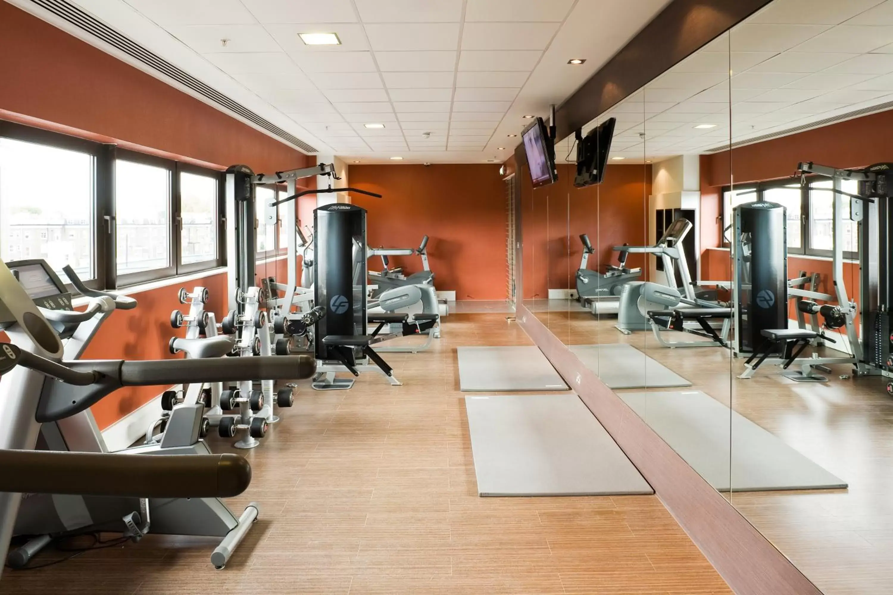 Fitness centre/facilities, Fitness Center/Facilities in Novotel London Paddington